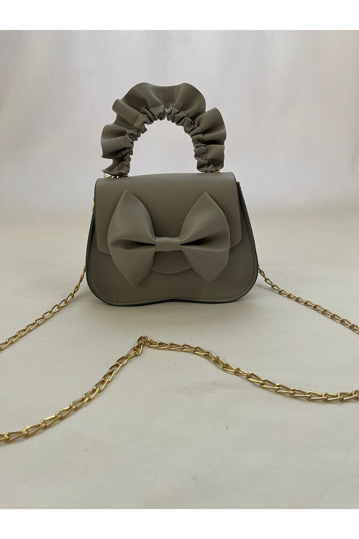 GlamShop Kadın fiyonklu zincirli Şık Omuzdan Asılabilir Çanta
