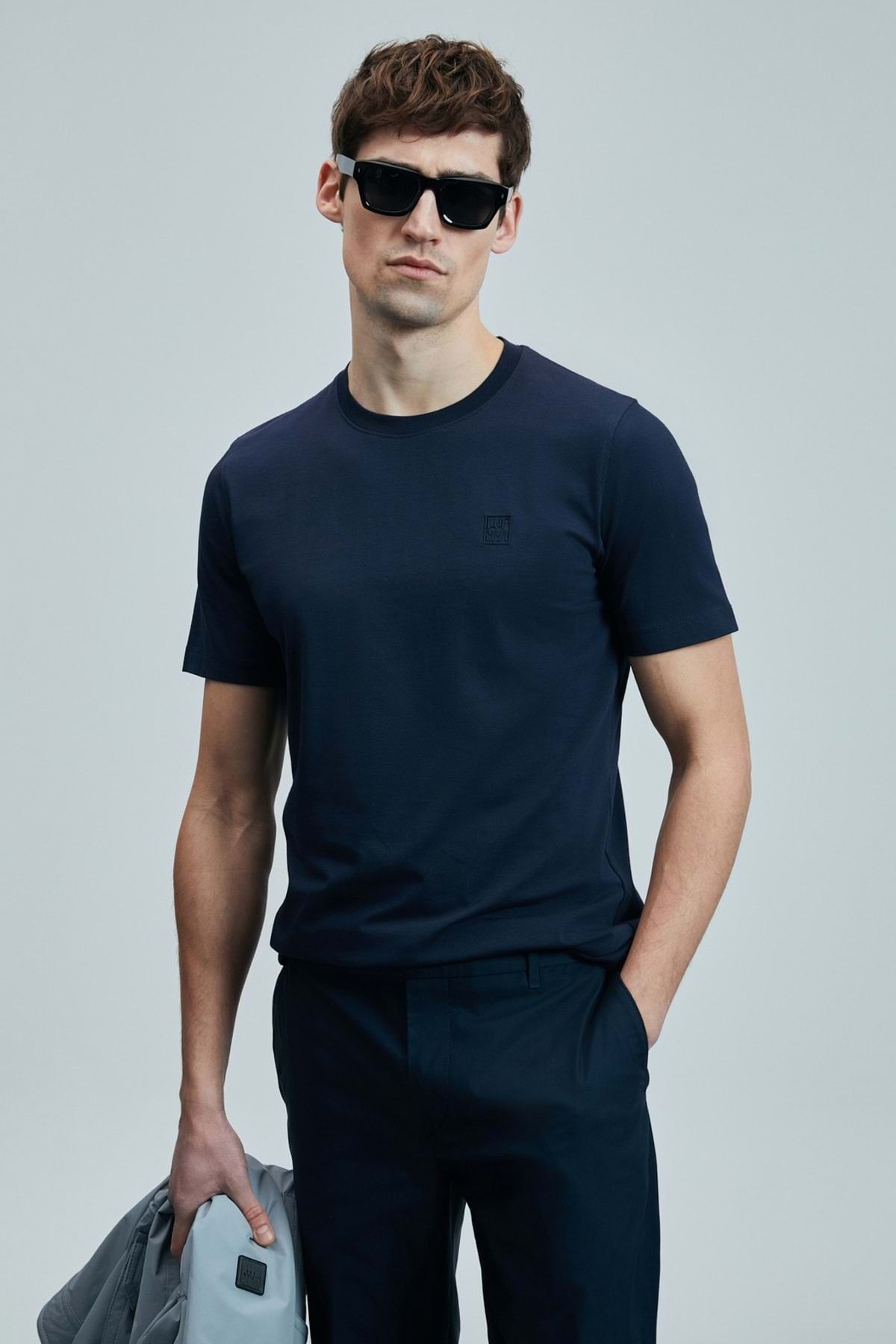Lufian 111020265 Pablo Modern Grafik T- Shirt Erkek T-Shirt LACİVERT