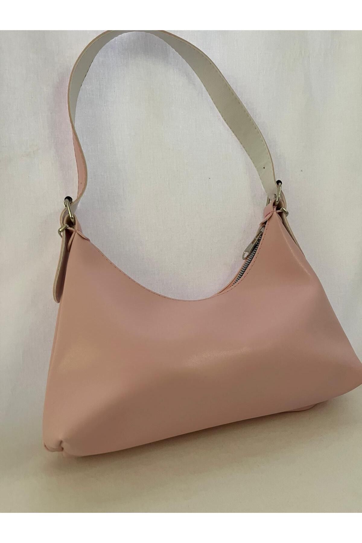 GlamShop Kadın Yumuşak Deri Gold Detaylı Omuz Çantası