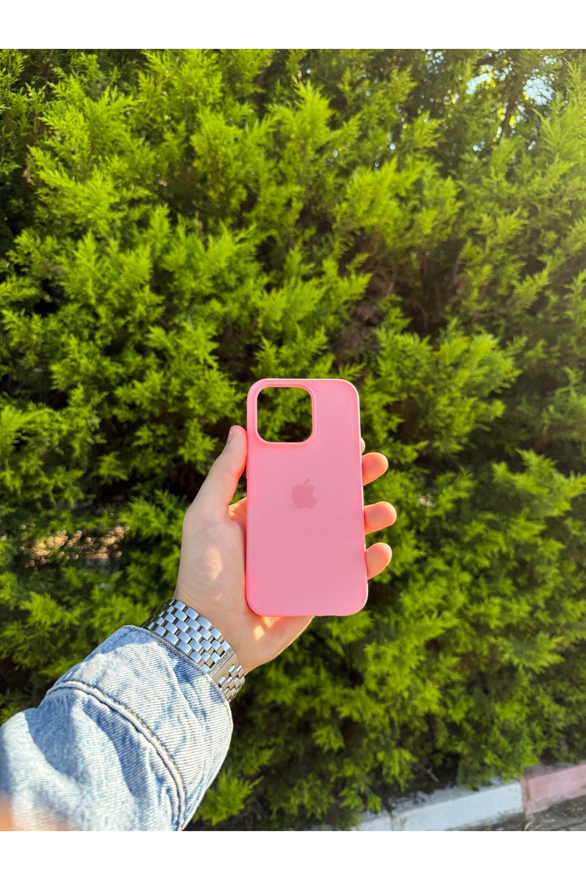 Thelioncase Apple iPhone 14 Pro Lansman Uyumlu İçi Kadife Silikon Kılıf