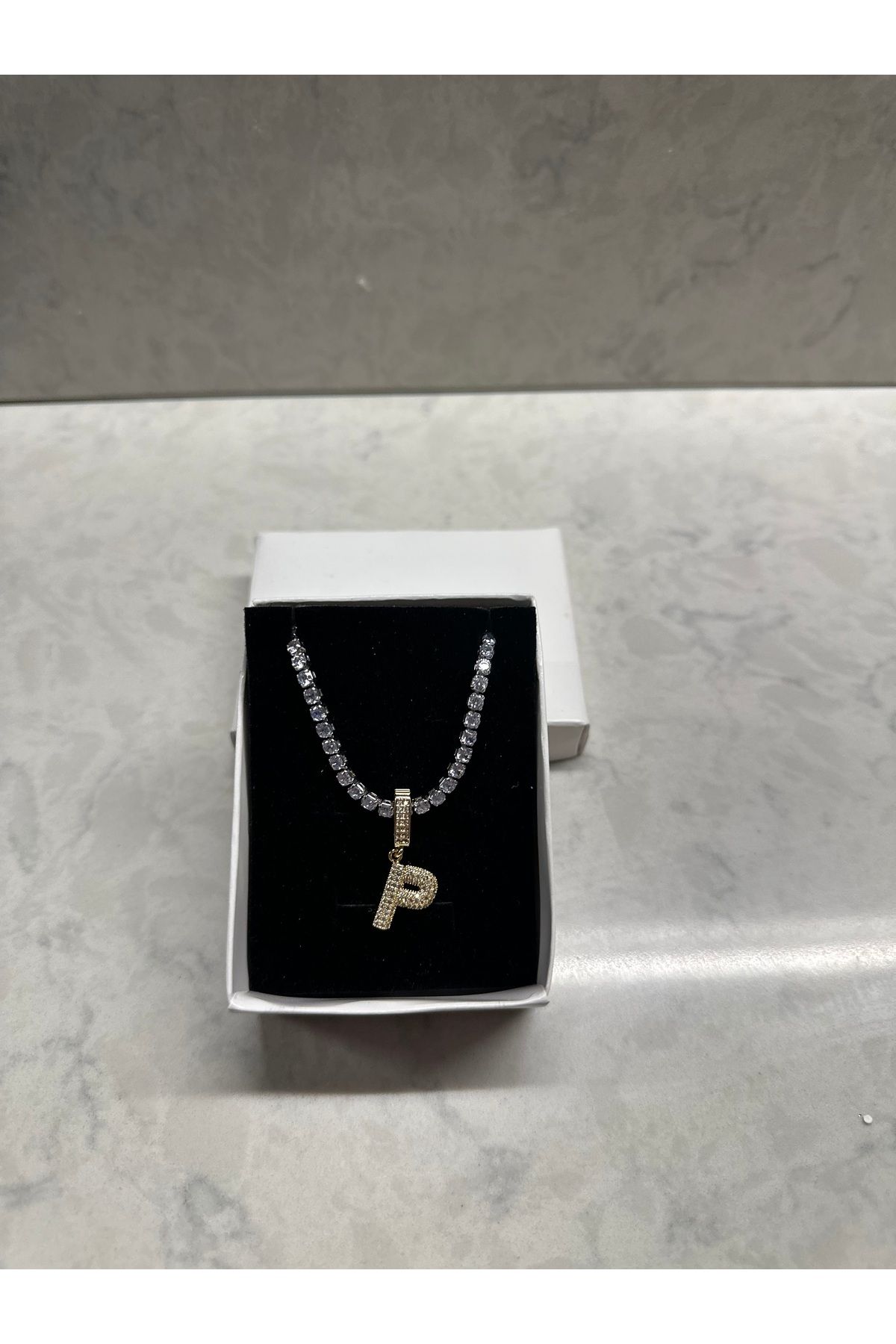 Shop west Taş İşlemeli Harfli Gold Kolye