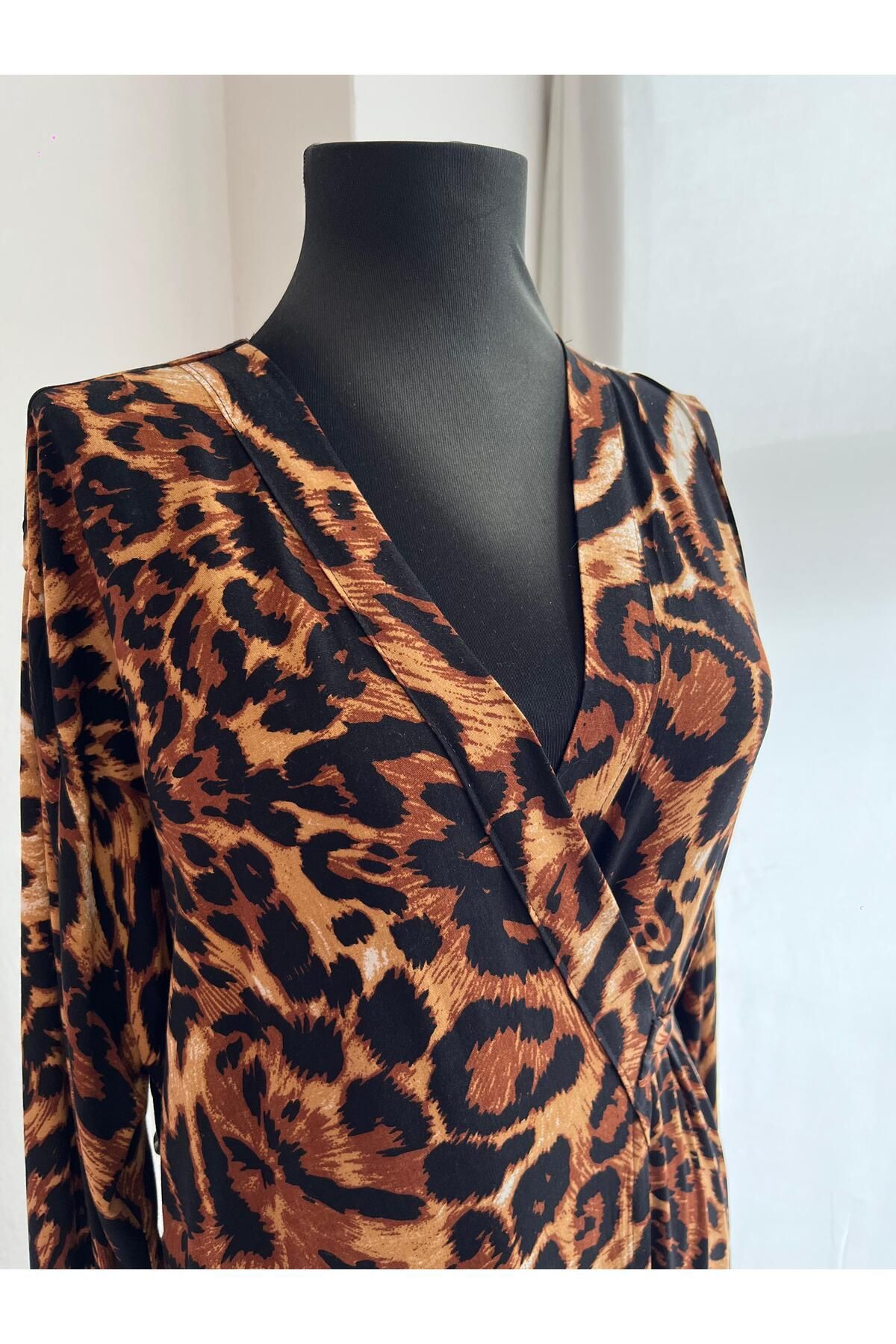 ShopX Leopar Desenli Kuşaklı Namaz Elbisesi
