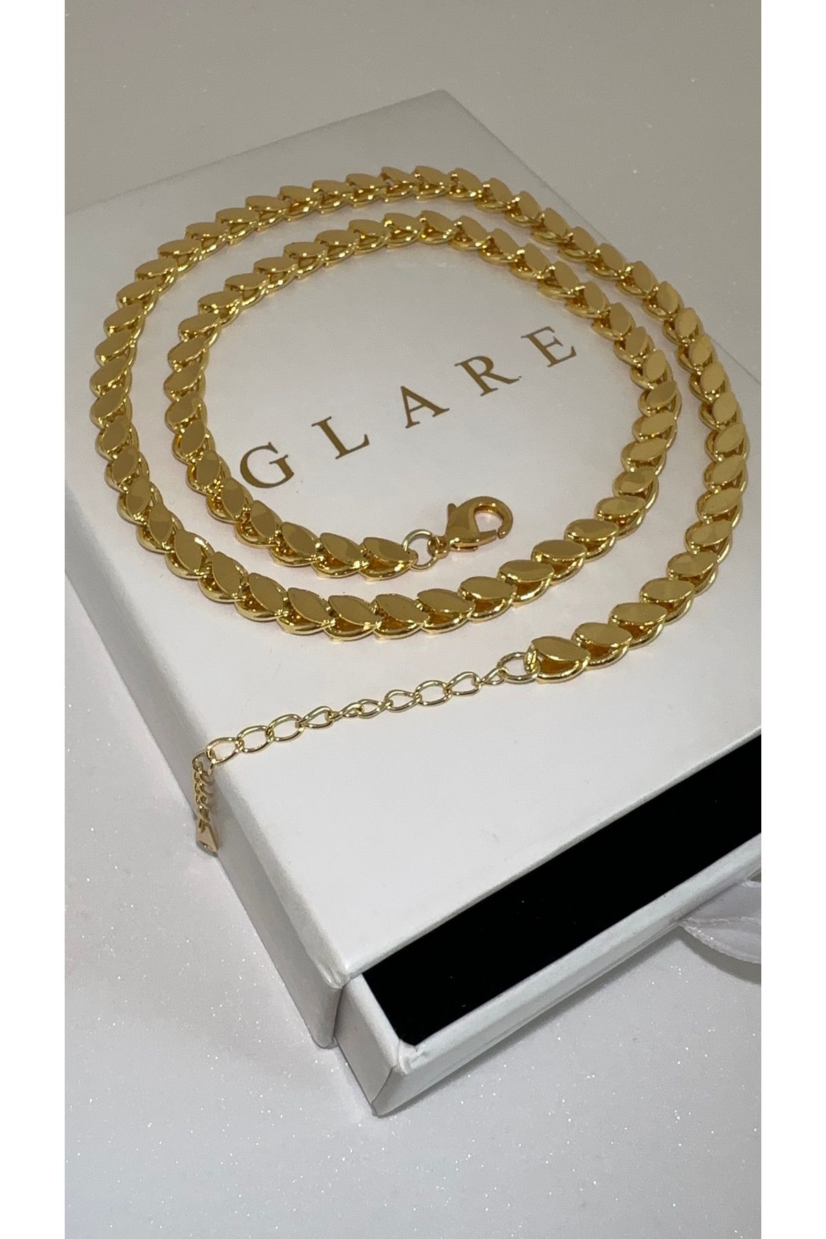 GLARE JEWELRY 22k Altın Renginde Arpa Zincir Model Çelik Kolye 1. sınıf Kalite 45+5 cm