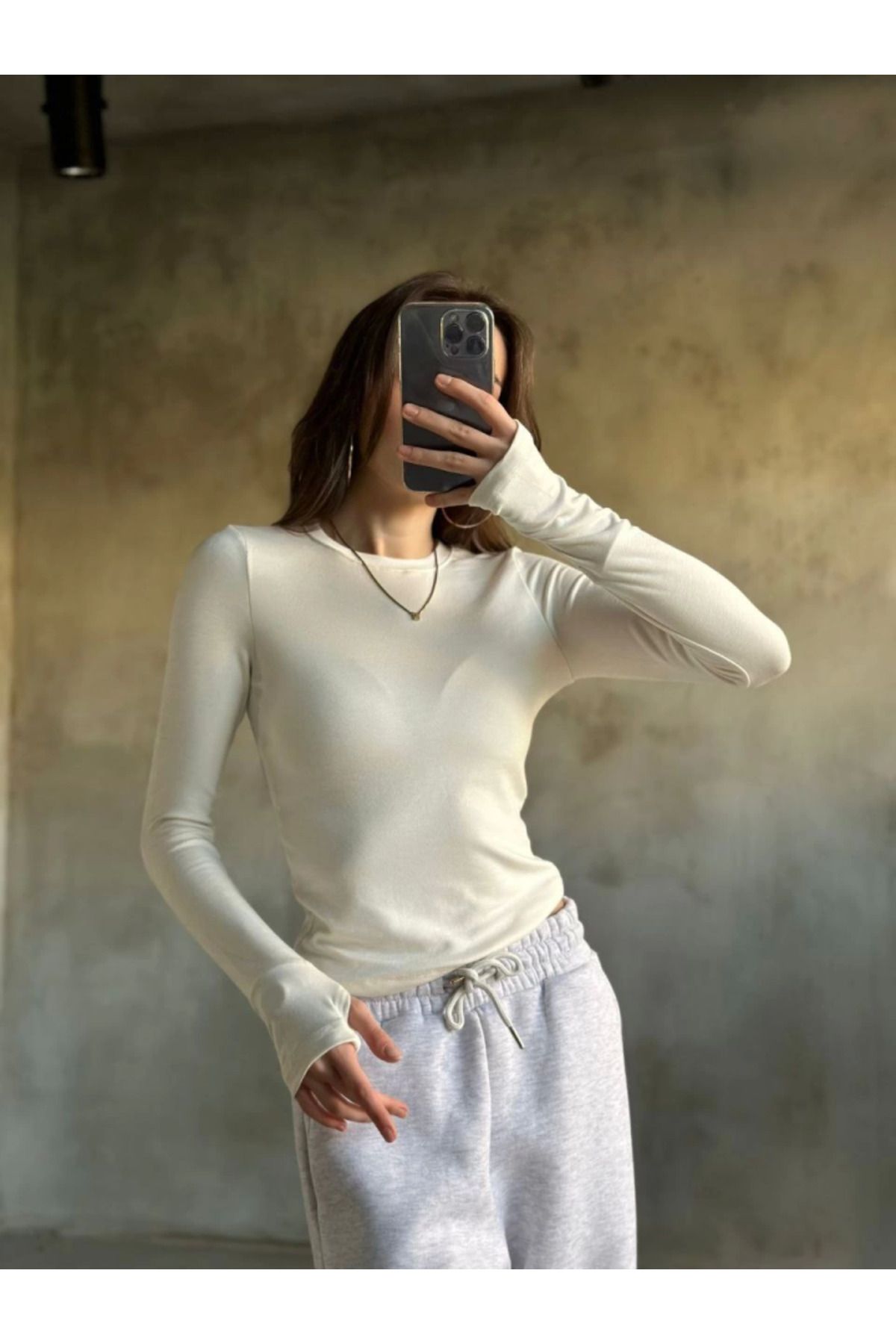 ARUZ MODA Parmak Geçmeli Buzi Body - Beyaz