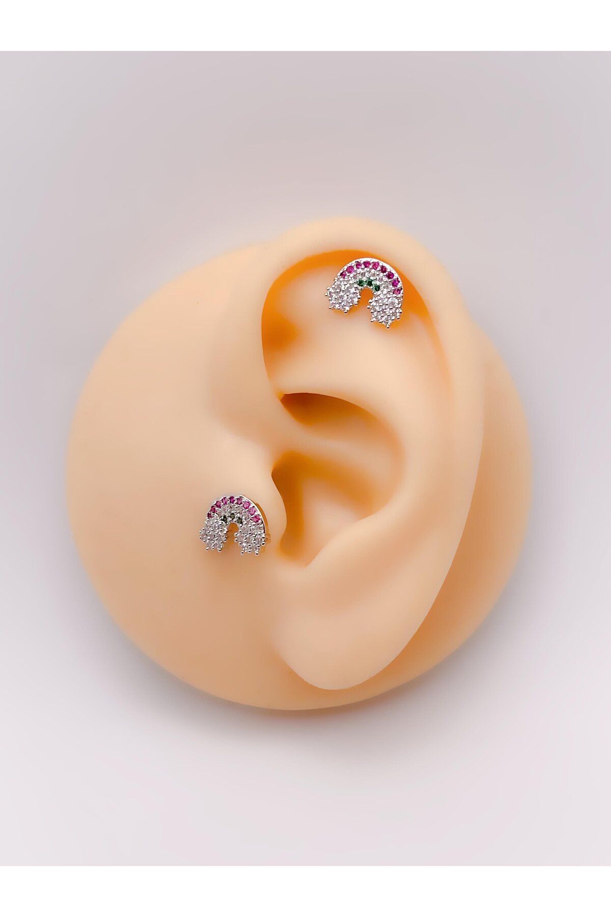Trinos Cerrrahi Çelik Piercing ( Pirsing ) Full TaşlI Gökkuşağı Tragus Helix Piercing (1adet)