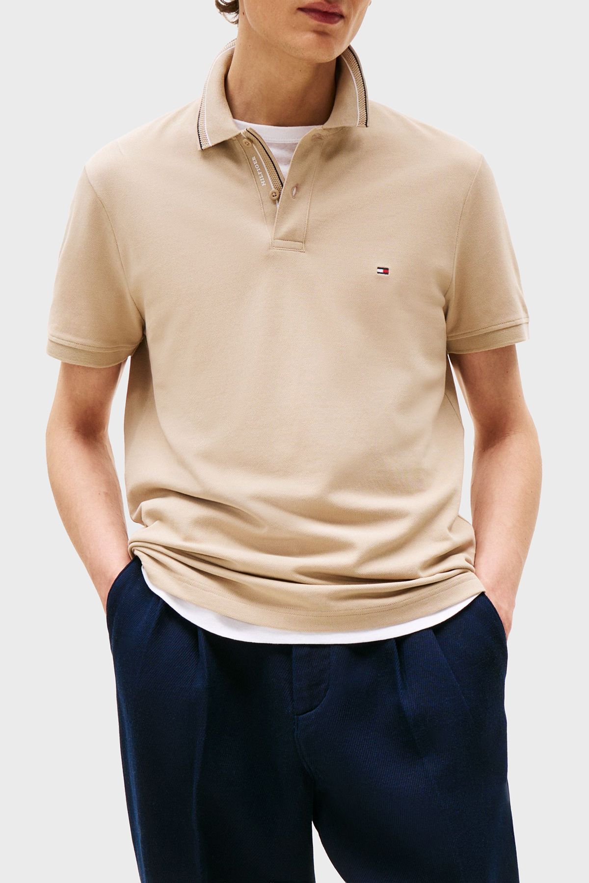 Tommy Hilfiger Pamuklu Regular Fit Düğmeli Polo Yaka T Shirt Erkek POLO YAKA T SHİRT MW0MW38459 RBT