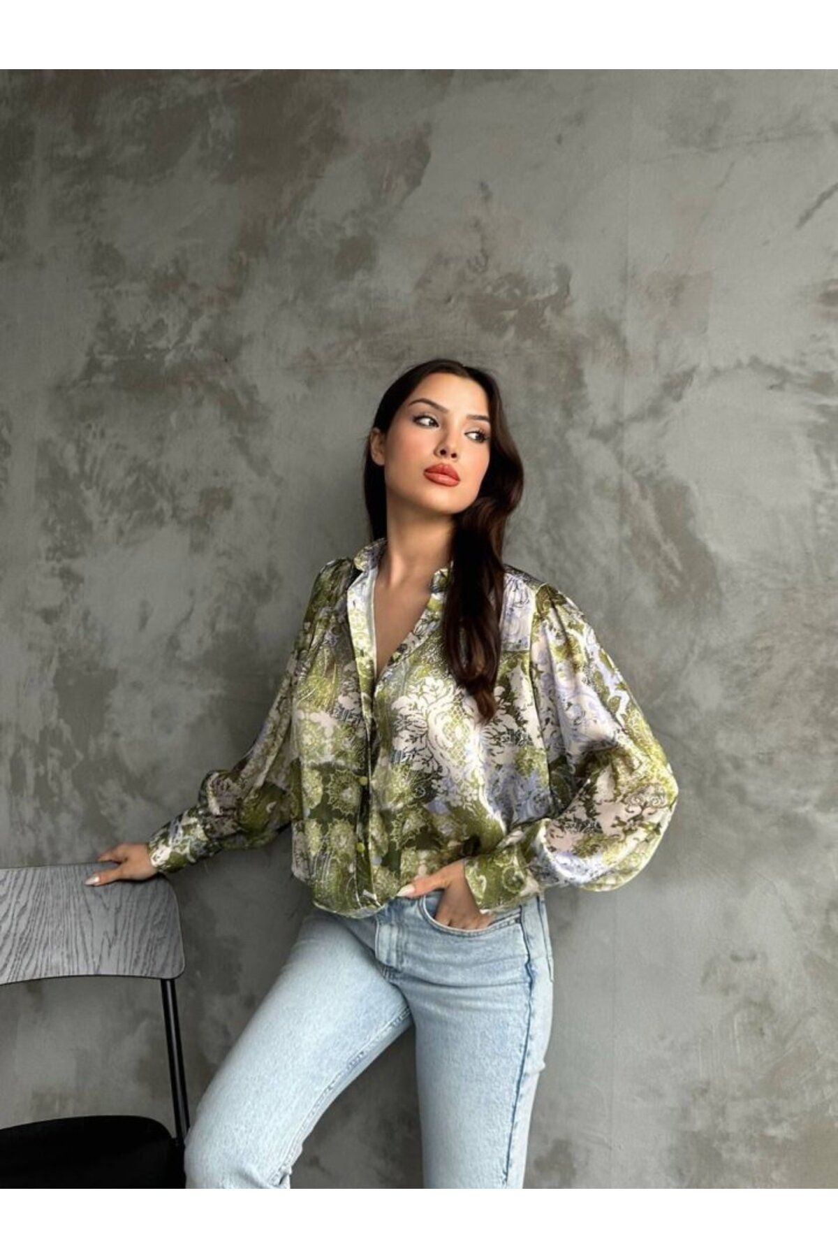 ARUZ MODA Desenli Dökümlü Saten Gömlek