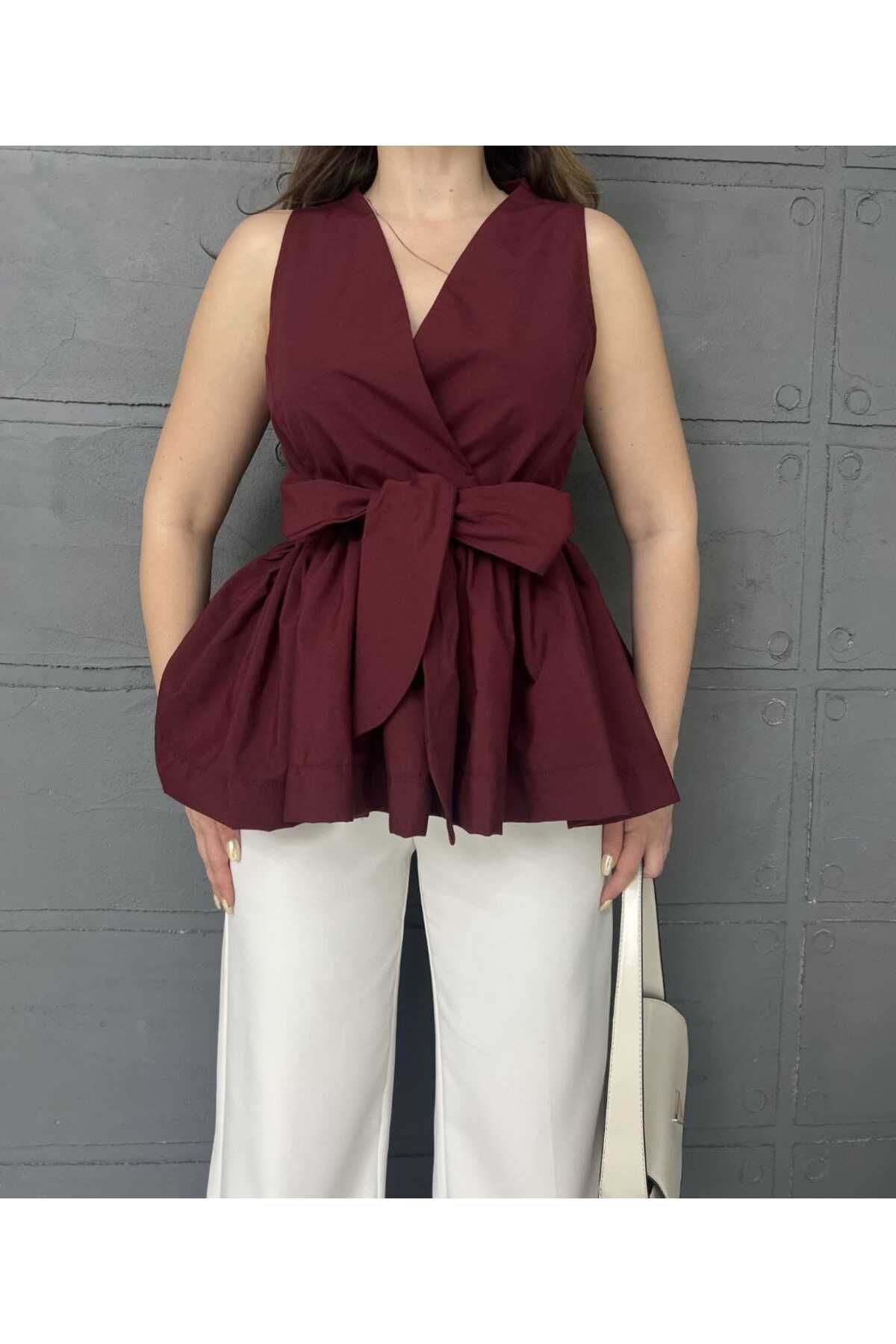 Butik Merrline Kadın %100 pamuk dokuma yeni trend V yaka kuşaklı fırfırlı bluz gömlek