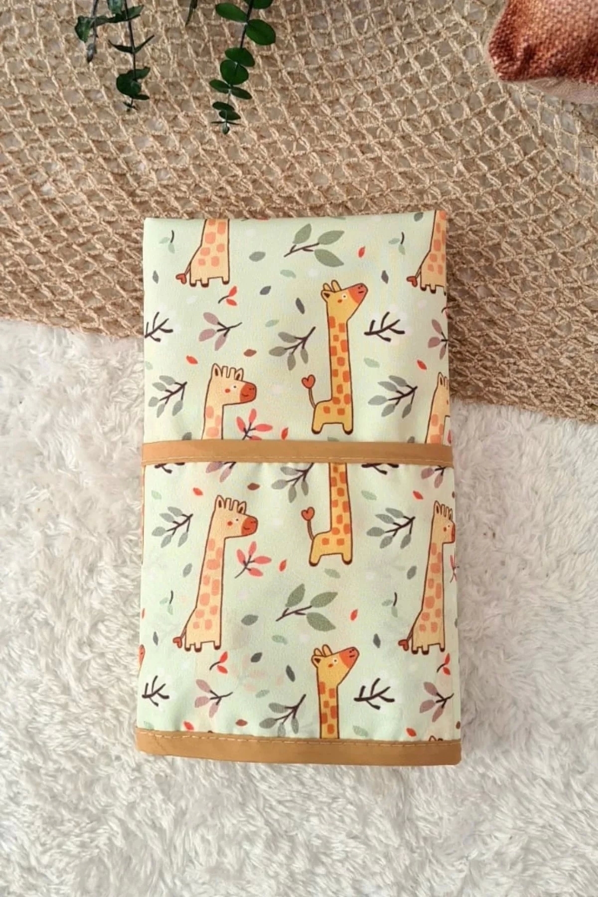 Babydonat Forest Desenli Sıvı Geçirmez Unisex Aktivite Ve Mama Önlüğü 6-24 Ay fotoğrafı 5 (önizleme)