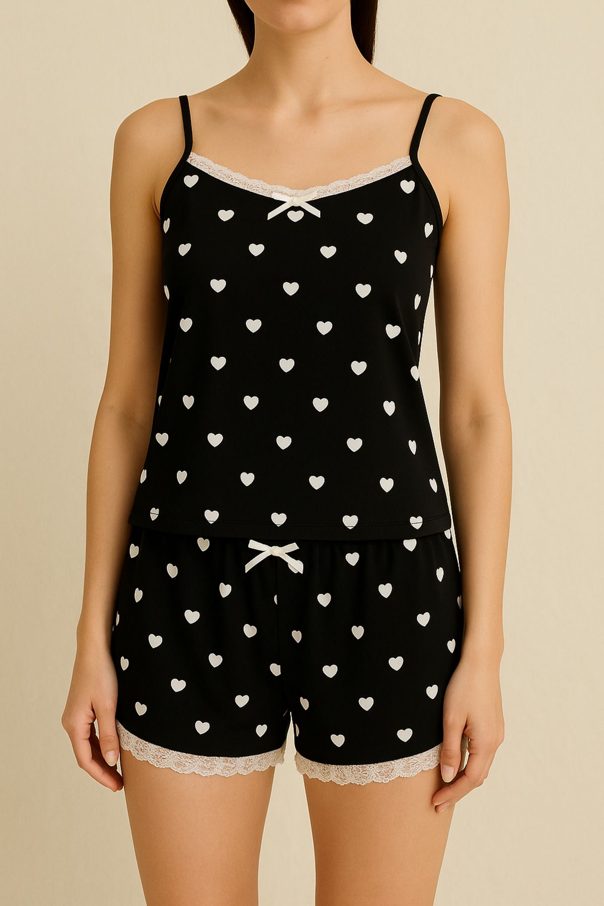 KYE WEAR Kadın Askılı Kalp Desenli Şortlu Yazlık Pijama Takımı