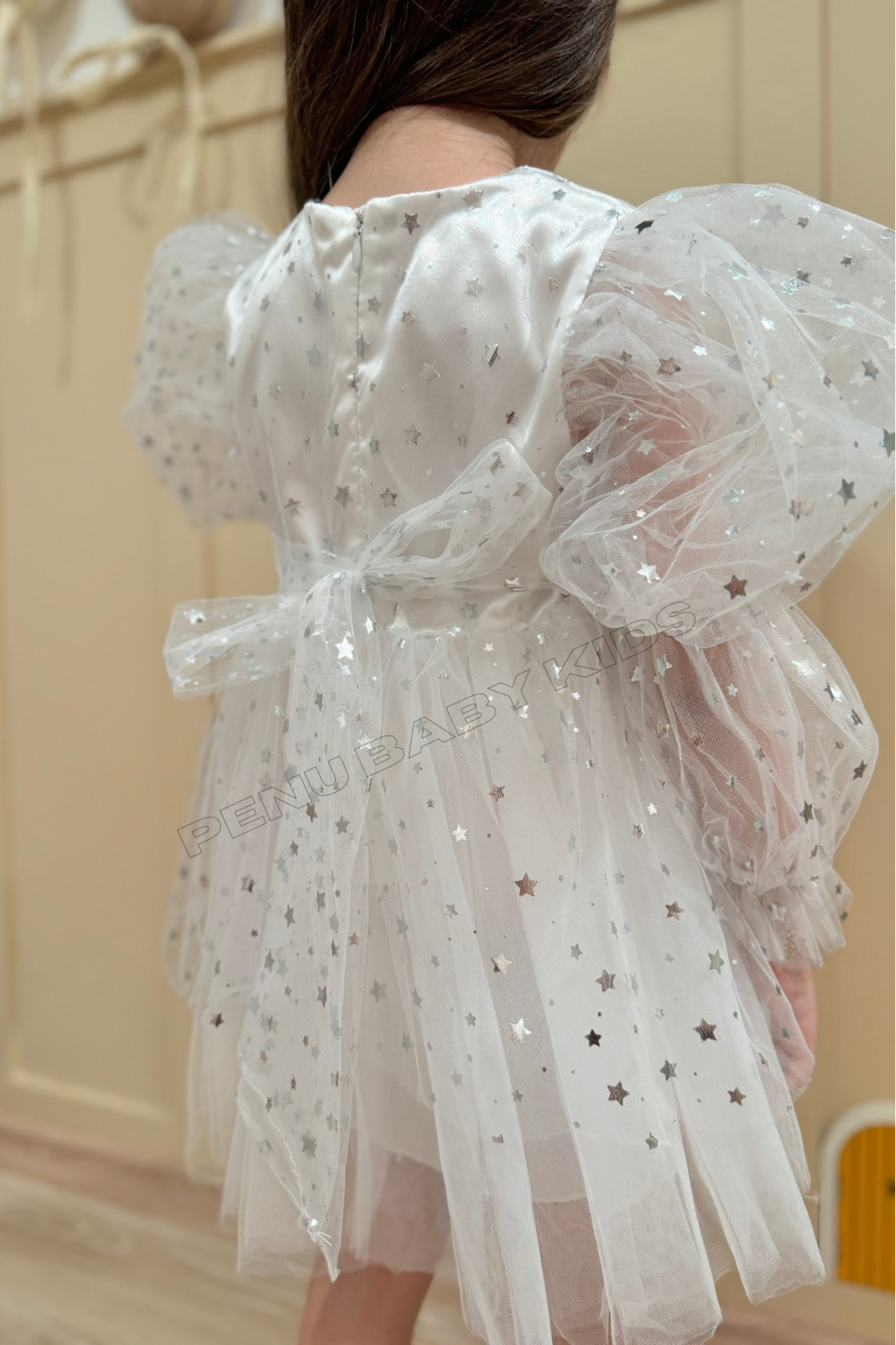 penu baby kids Beyaz Balon Kol Yıldızlı Tül Uzun Kol Kız Çocuk Elbise fotoğrafı 5 (önizleme)