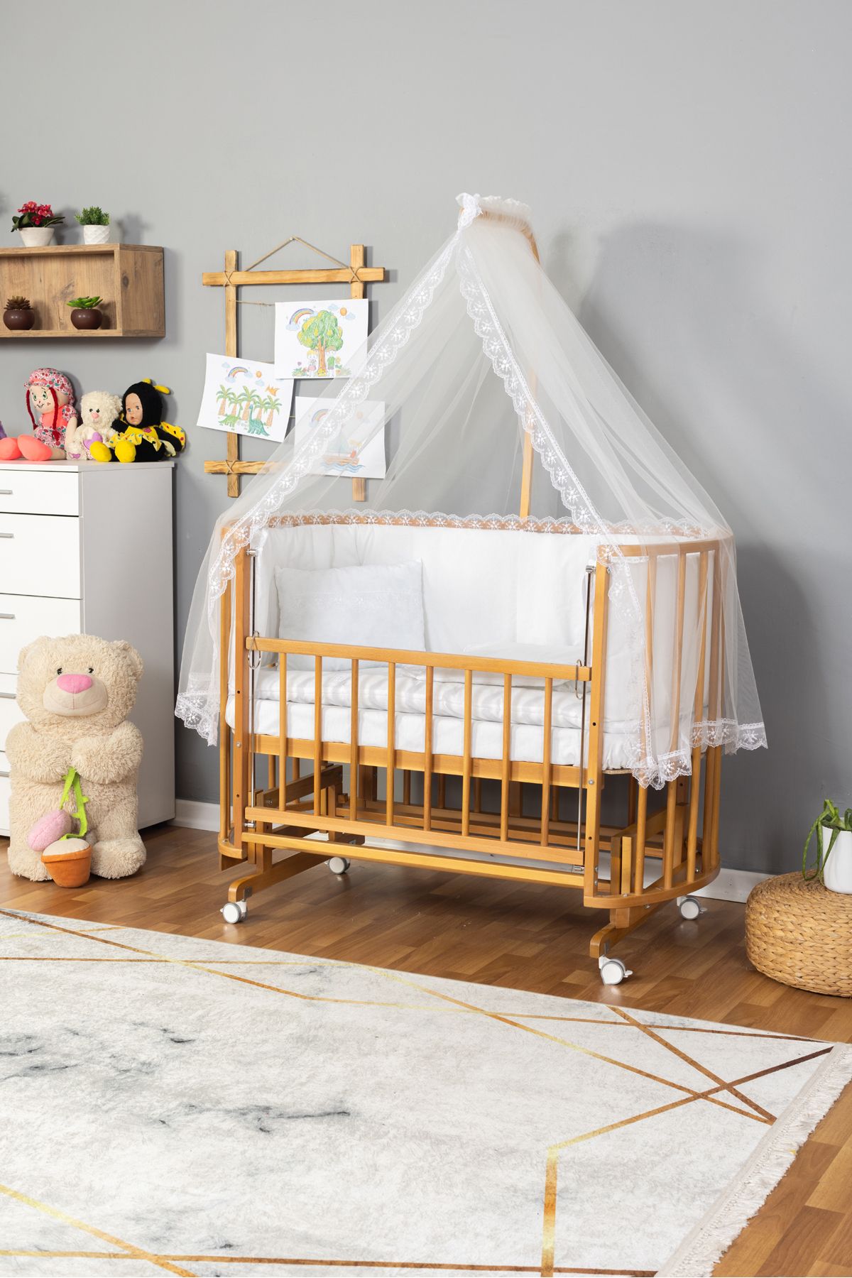 Carino Wins Ahşap Beşik Anne Yanı Yeni Doğan Papatya Doğal Bebek Beşiği BEYAZ GÜPÜR UYKU SETLİ + TEKER