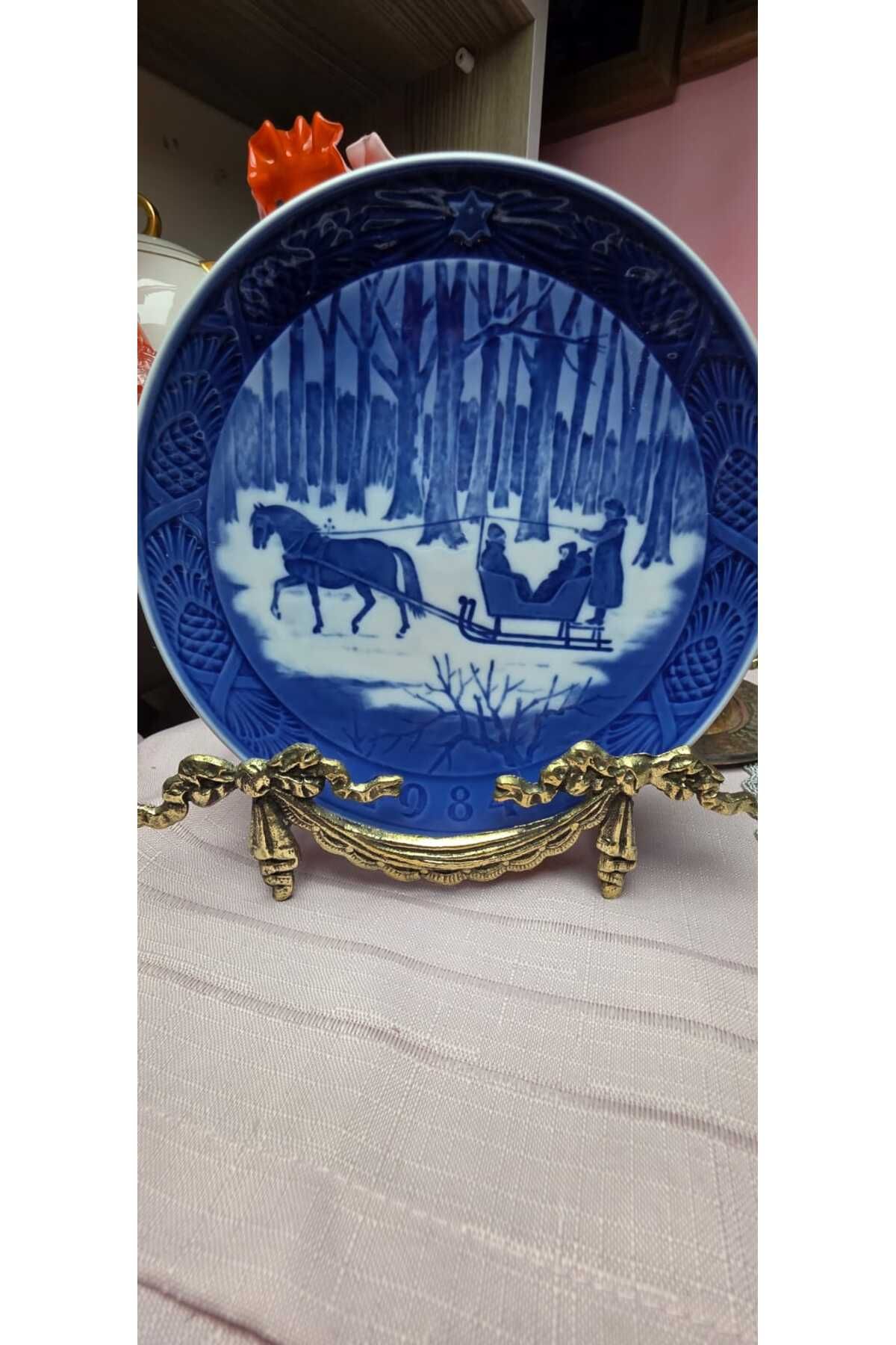 Royal Copenhagen Porselen Yıllar Serisi (1978 1992)19cm