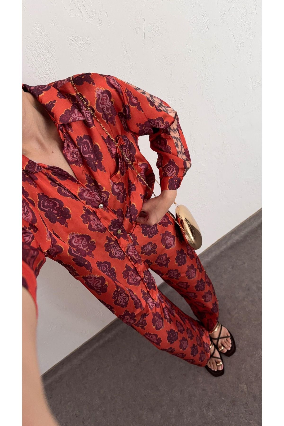 Kese Fashion Store Yanı Leopar Şeritli Saten Gömlek Pantolon Takım
