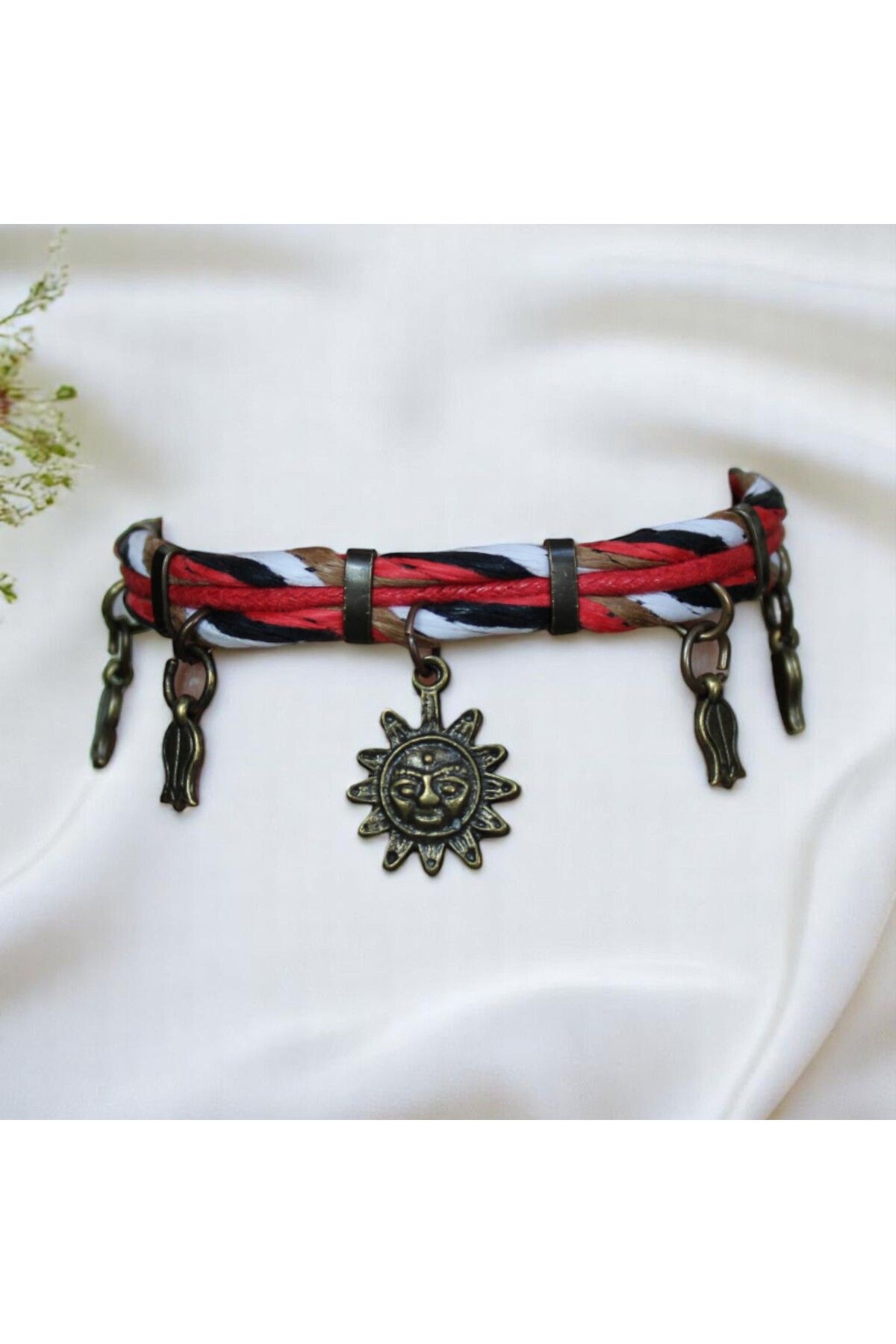 DEHNA Vintage Güneş Figürlü El Yapımı Renkli Deri Bileklik 4 Renk Seçeneği