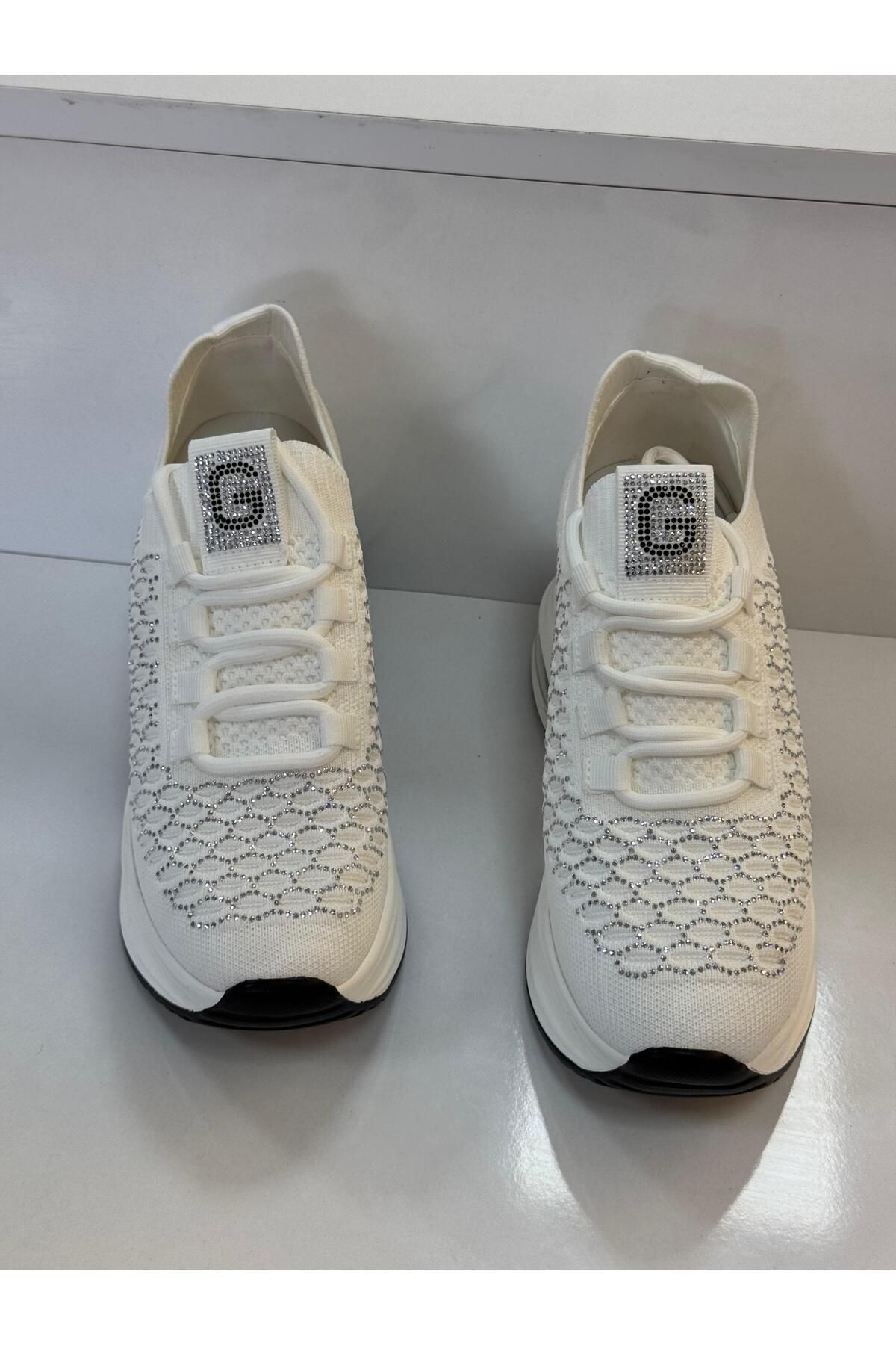 Guja İTHAL TAŞLI TRİKO BAĞCIK DETAYLI KALIN DOLGU TOPUK ŞIK GÜNLÜK VE ÖZEL GÜN KULLANIMLIK SNEAKER