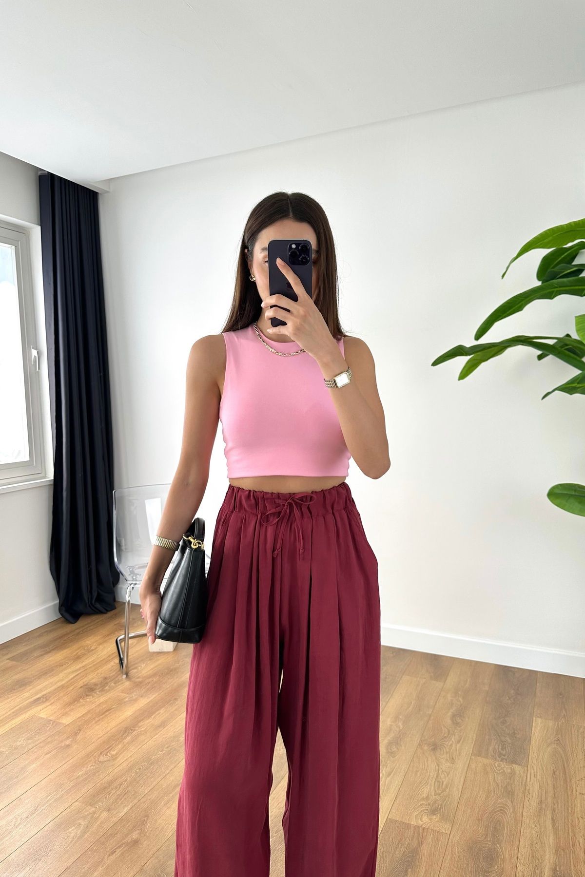 BİRCANÇİL ZR Lla Pembe Bisiklet Yaka Crop Tişört