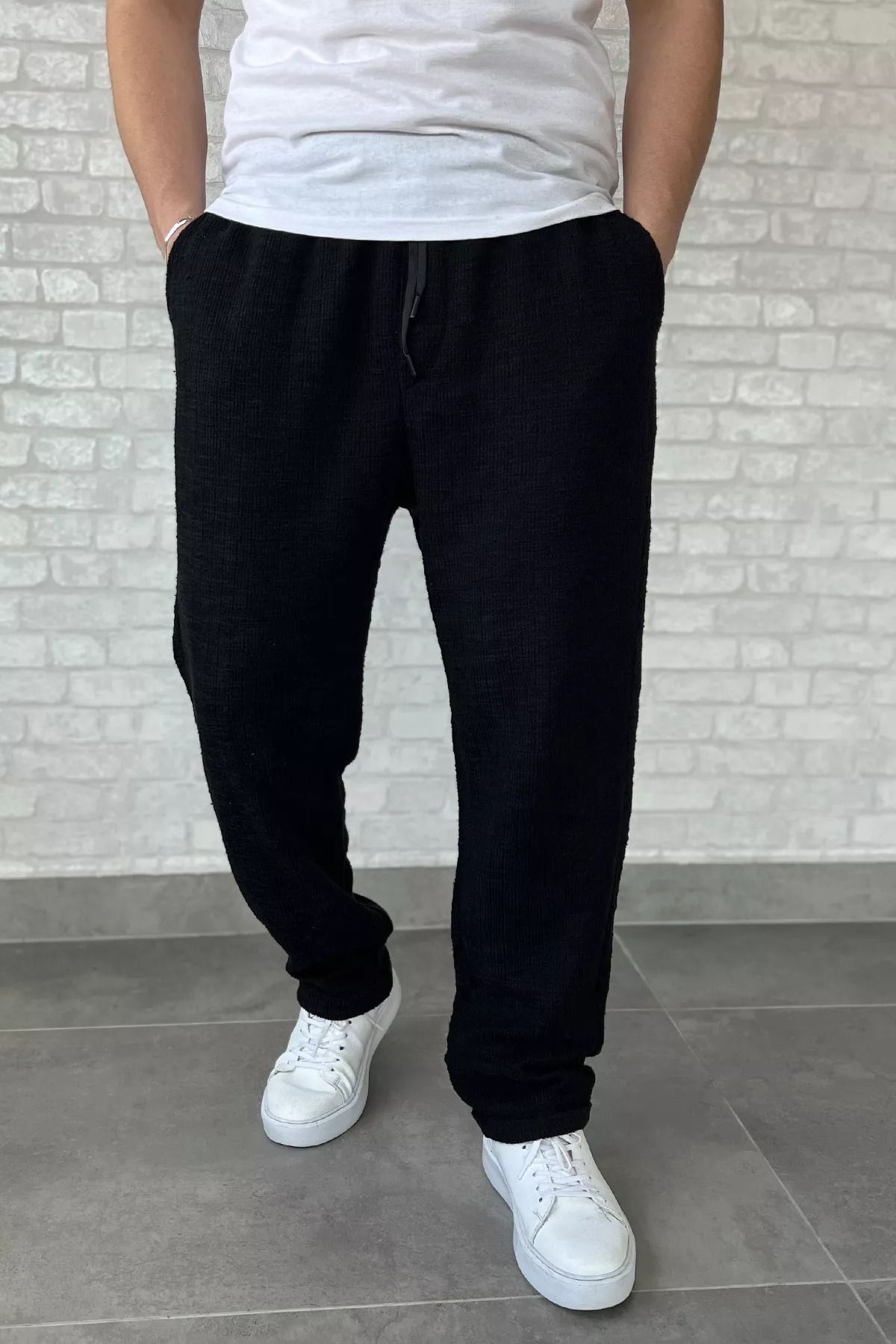 MİSHAR İTALİA Siyah Bel Bağcıklı Duble Paça Erkek Jogger Pantolon