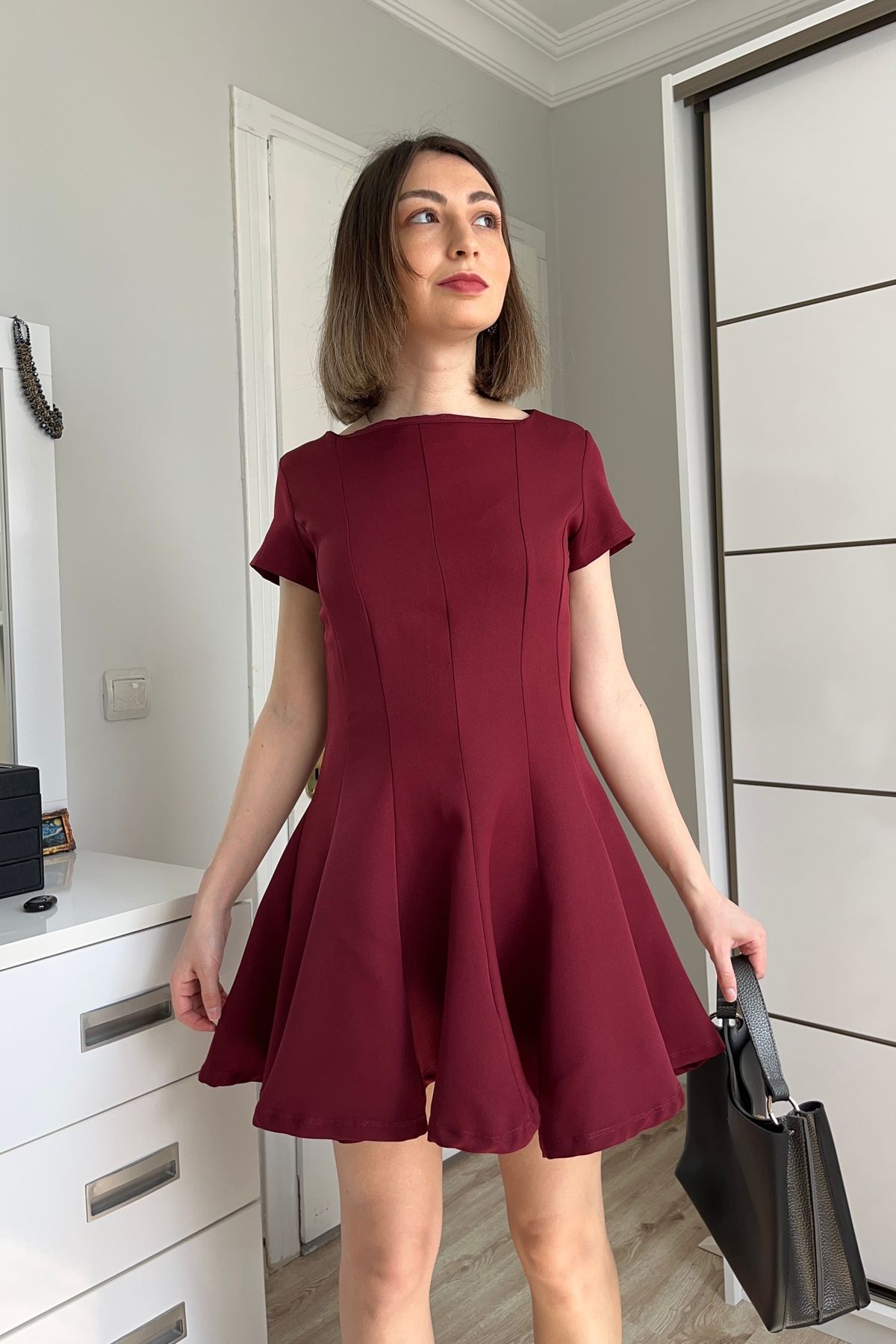 Gökcan Butik Mini Bordo Volanlı Elbise