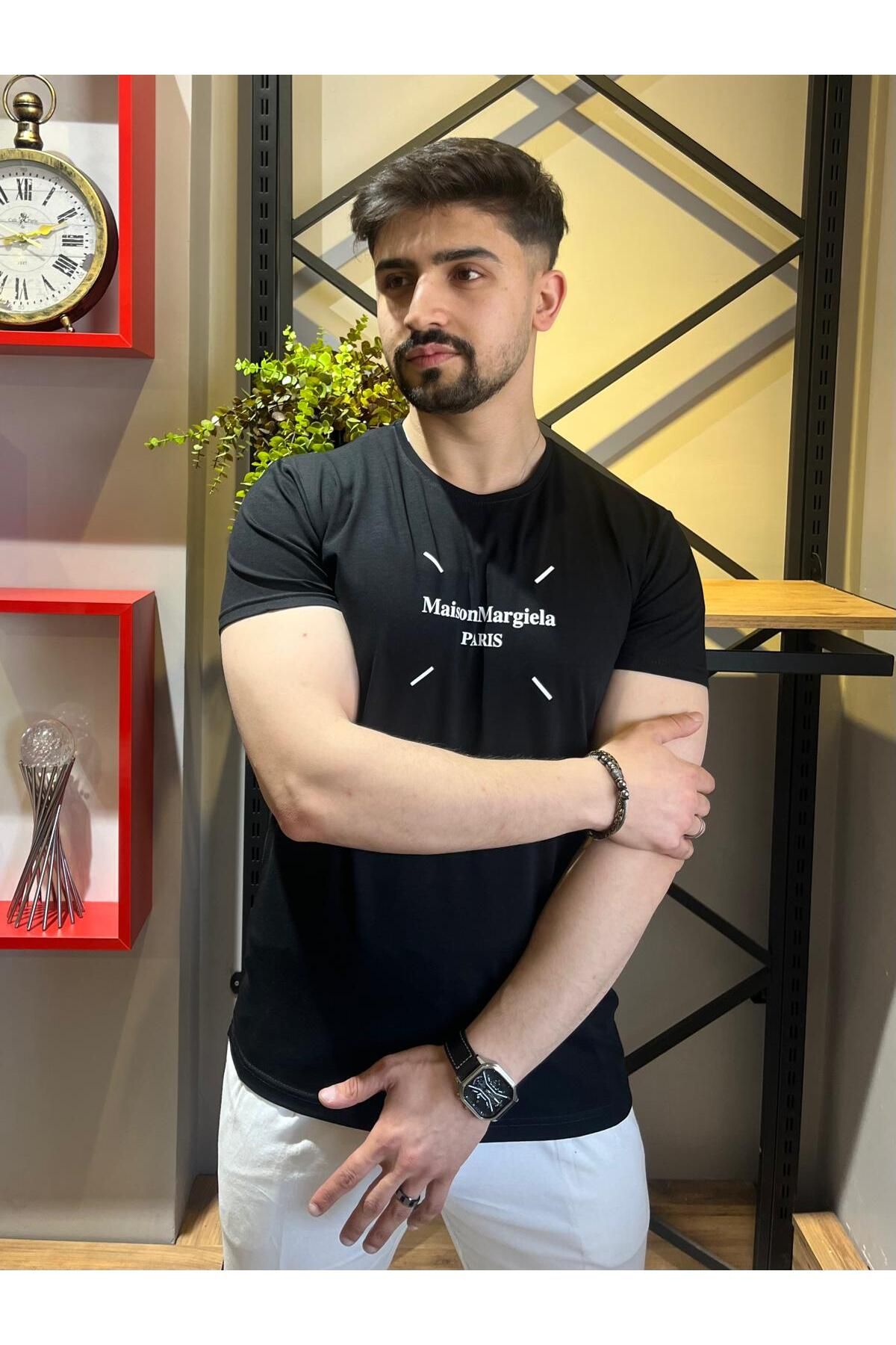 Butik Süprem Basic Sade Ön Baskı Siyah Tişört