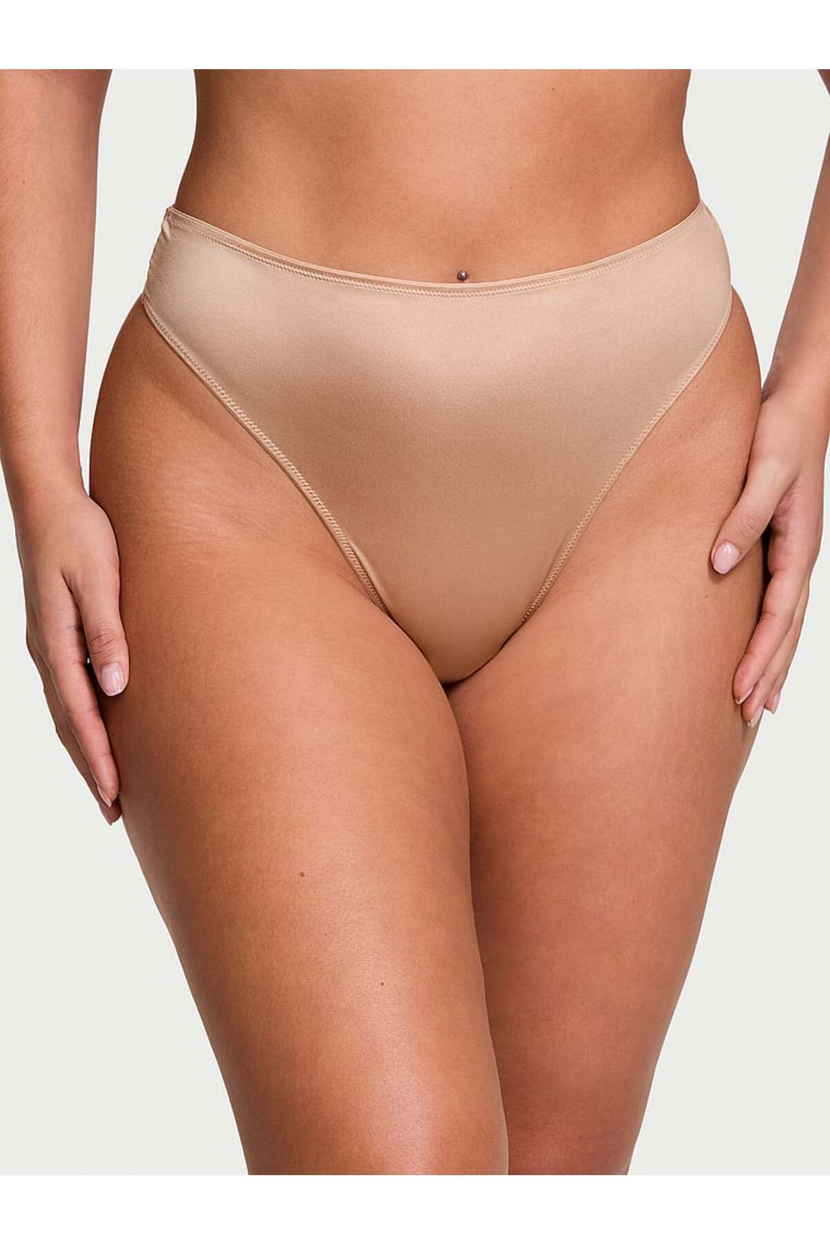 Victoria's Secret Pürüzsüz Yüksek Bel Askılı Tanga
