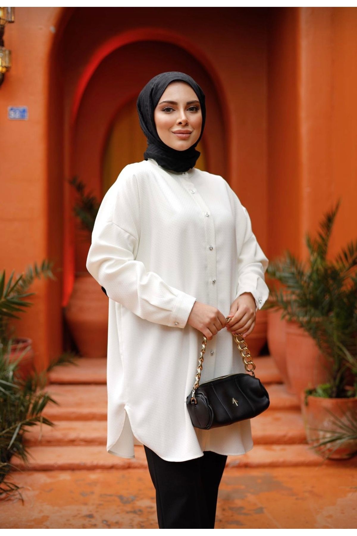 Butik N&G Hakim Yaka Oversize Pamuklu Gömlek