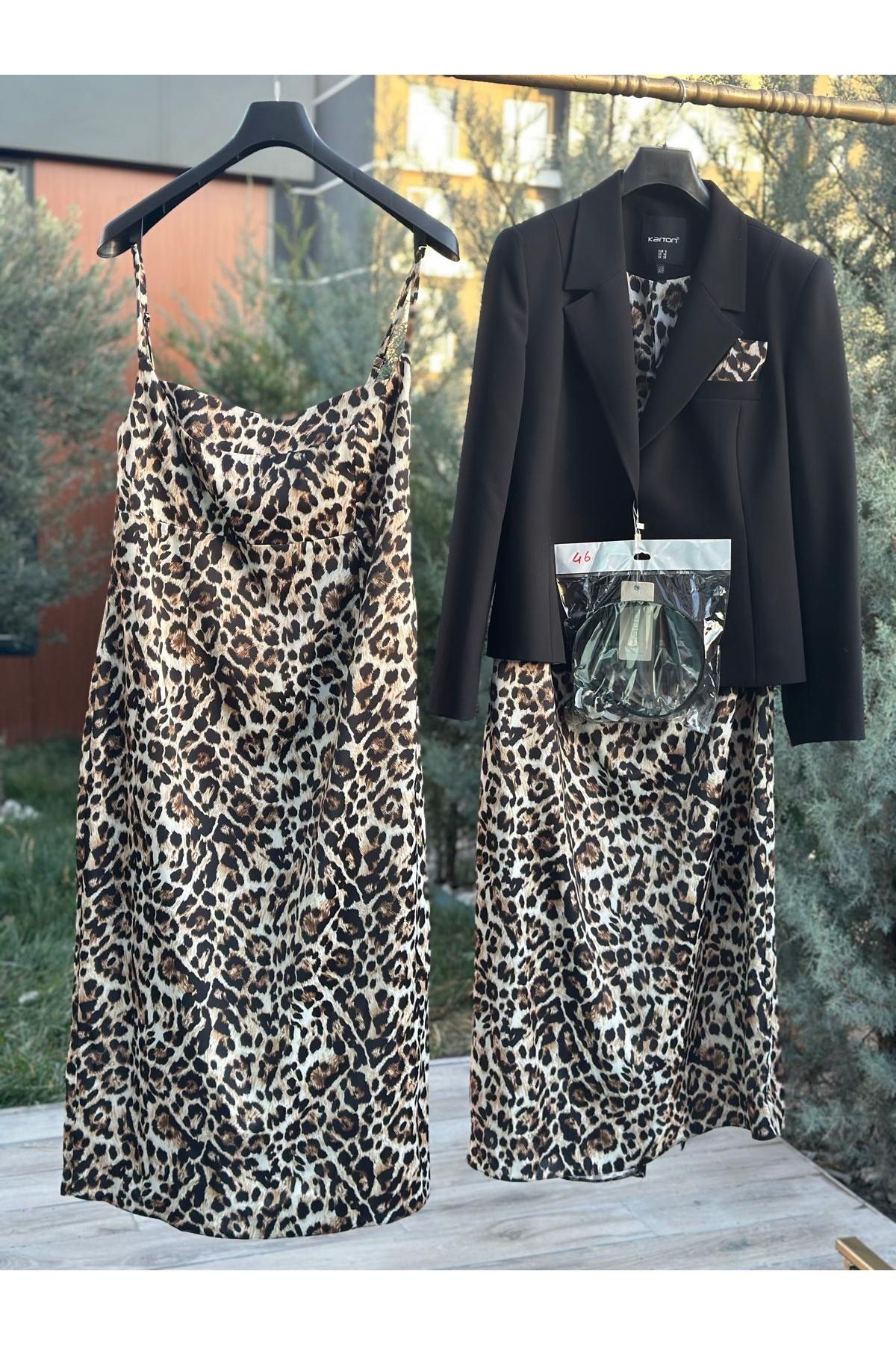 KARTON LEOPAR ELBİSE SİYAH CEKET TAKIM