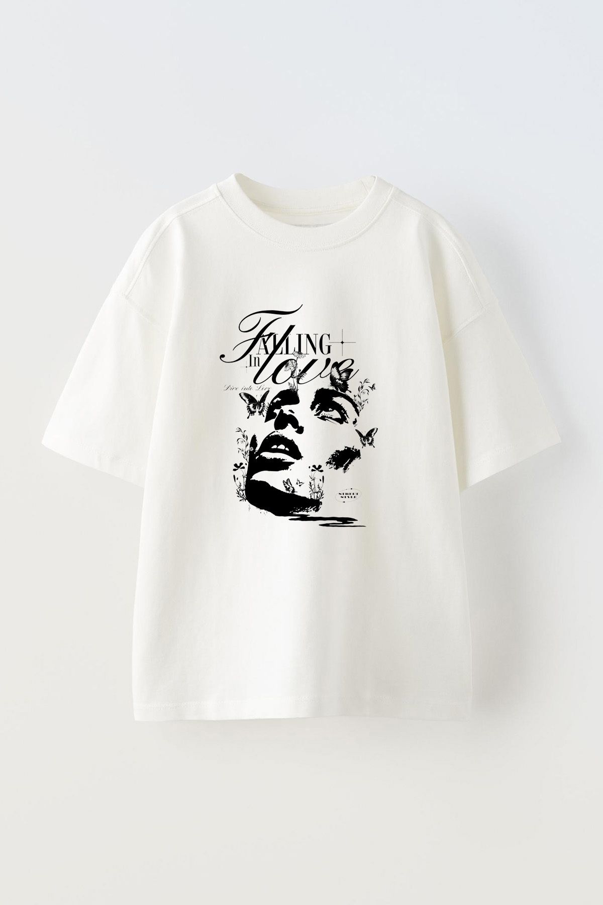 Anetos Falling Love Ön Baskılı Pamuk Beyaz Oversize T-shirt