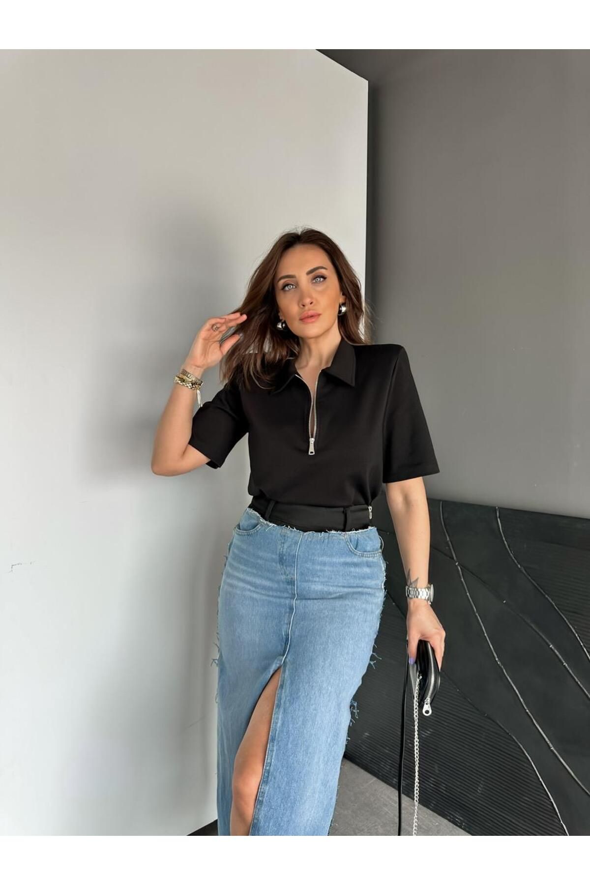 Zerrincan Giyim Siyah Yakası Fermuarlı Vatkalı Tshirt