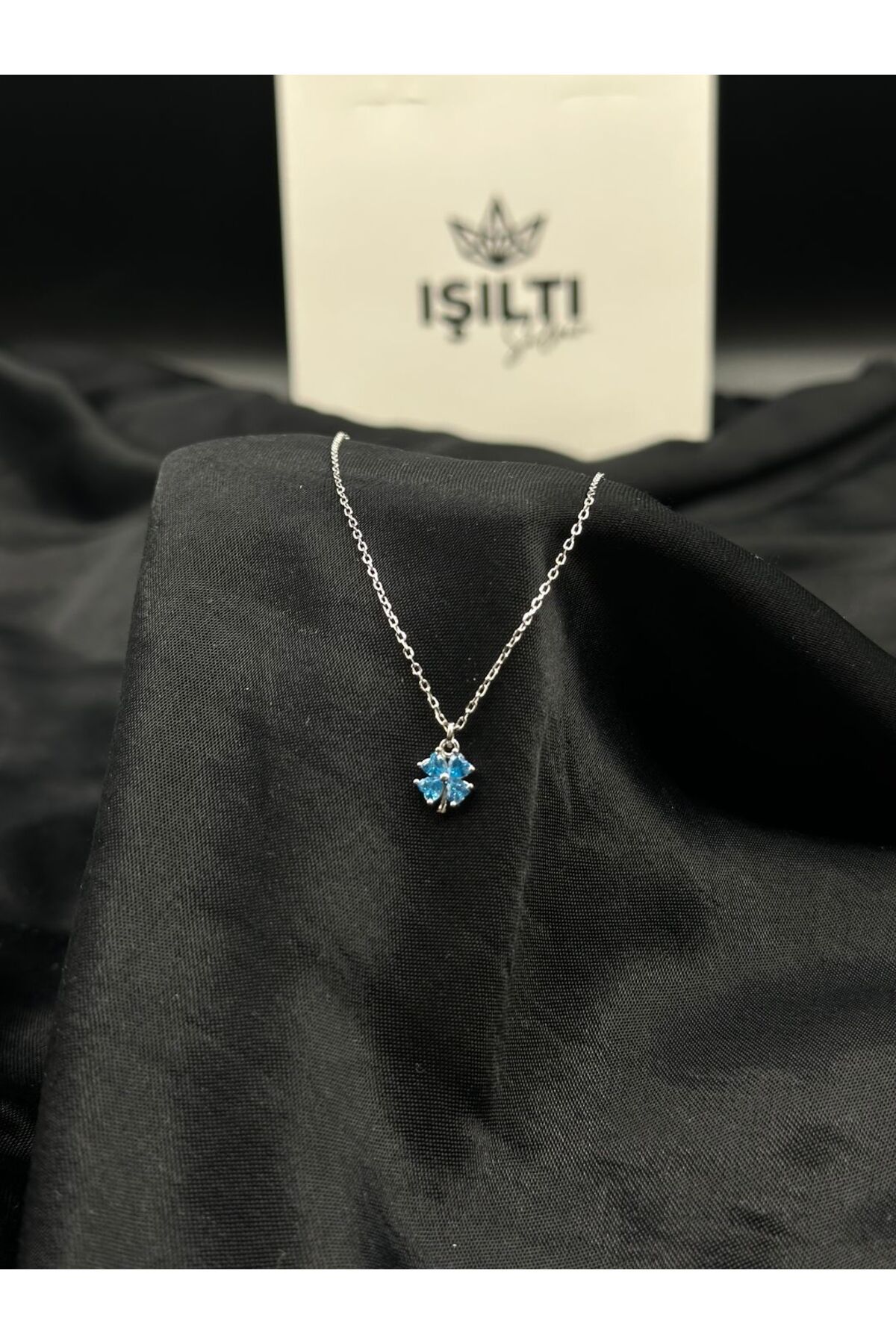 Işıltı Silver 925 Gümüş | Taşlı Minimal Yonca Kolye