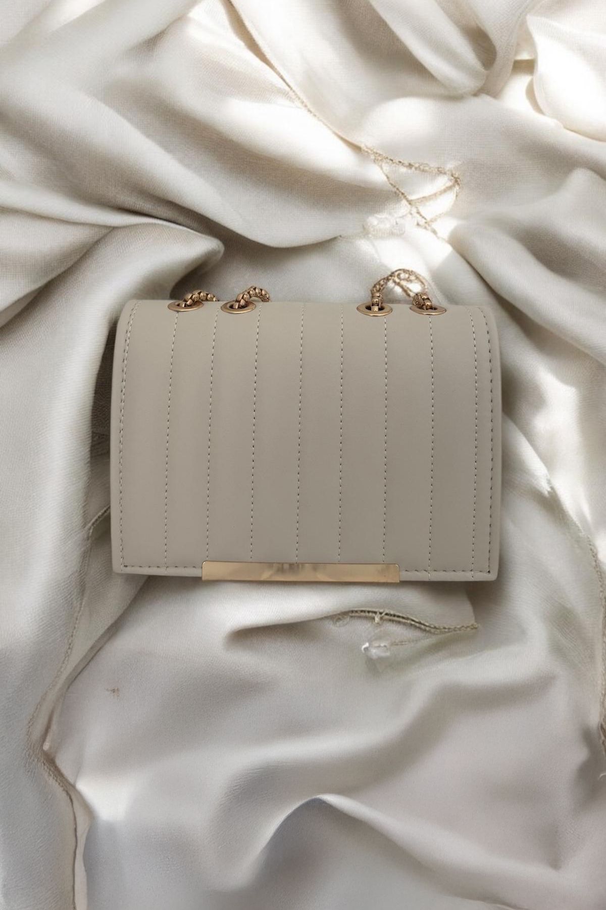 CAN BAG STORE ZİNCİRLİ KUTU MODEL KADIN OMUZ ÇANTASI
