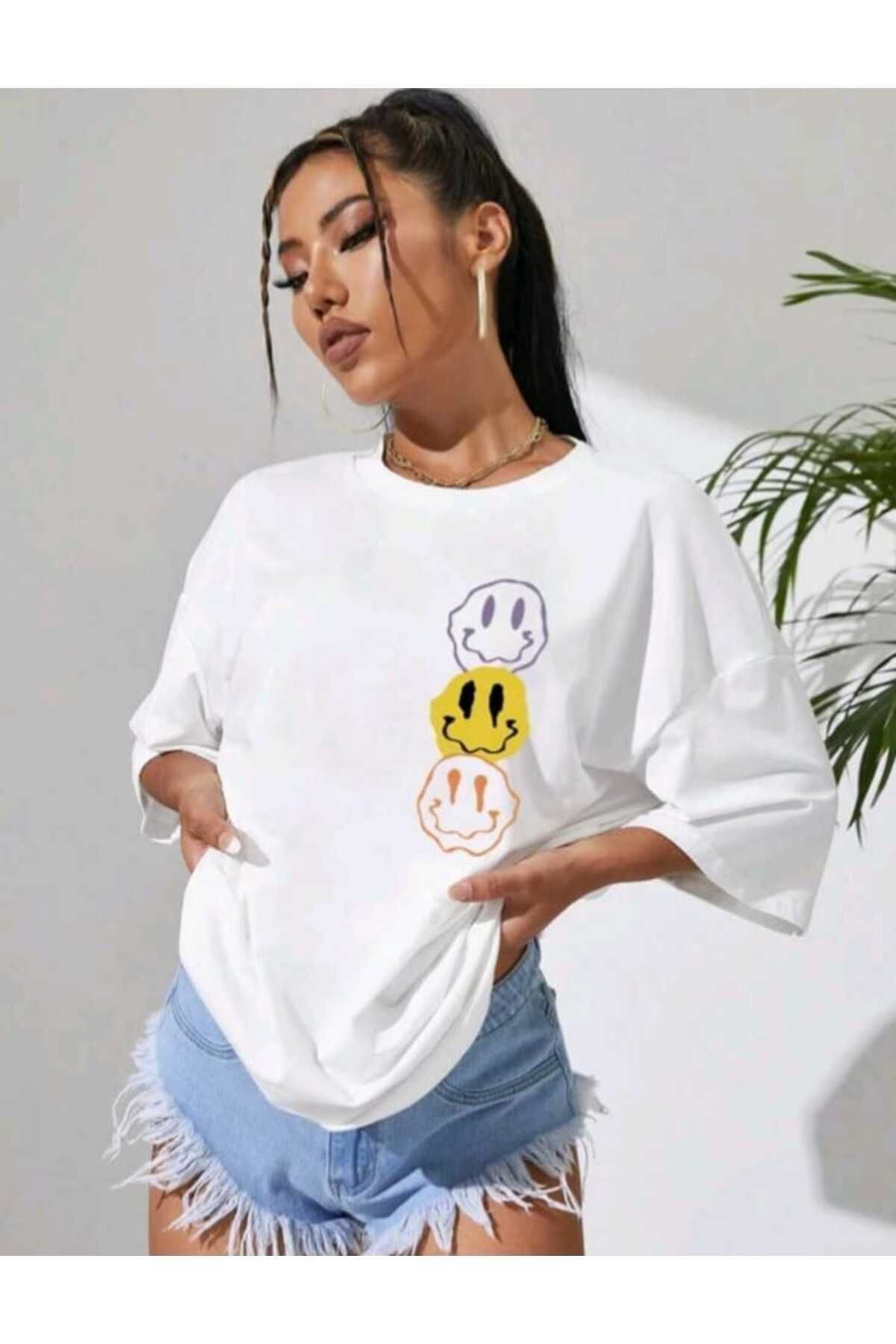 Perodia Beyaz Üçlü Yüz Baskılı Oversize T-shirt