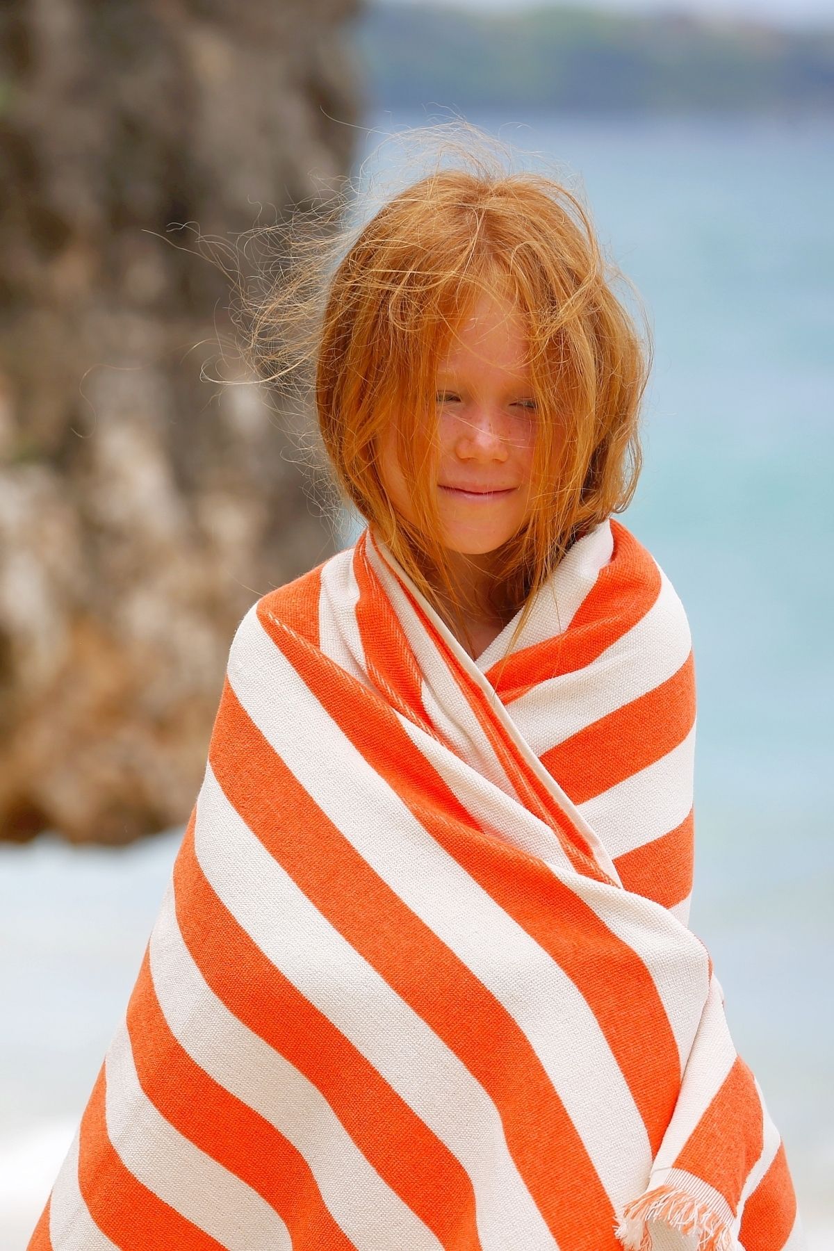 Green Petition-Twin Tides Tangerine Set of 2 | Large Size Delmor and Small Size Delmor Fit Together in Special Packages 5