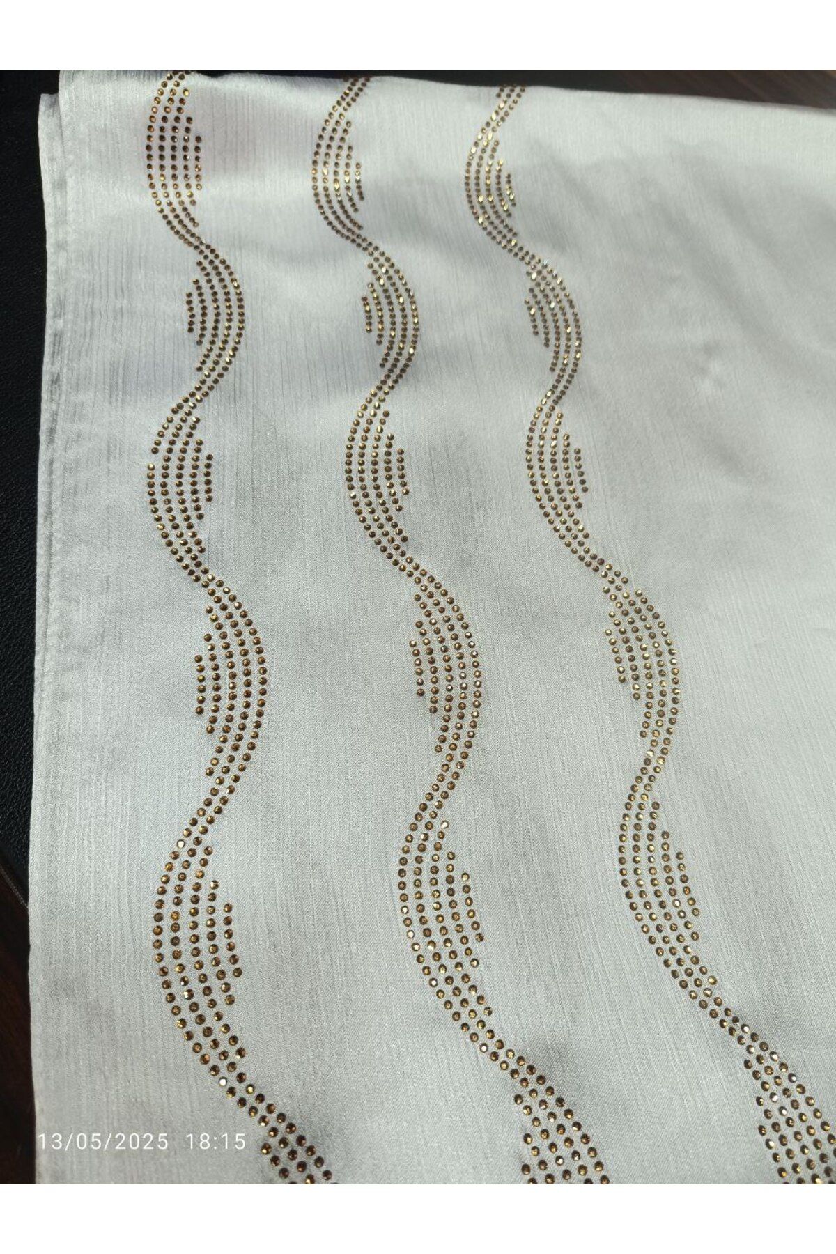 YILDIZ İSTANBUL MODA ŞAL