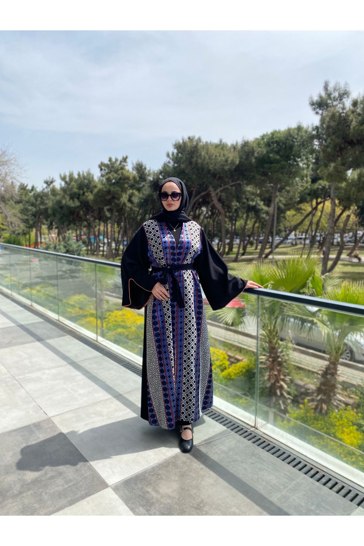 Melisa Boutique By Selma Özkan 40958 Yarasakol Ön Detaylı Abaya
