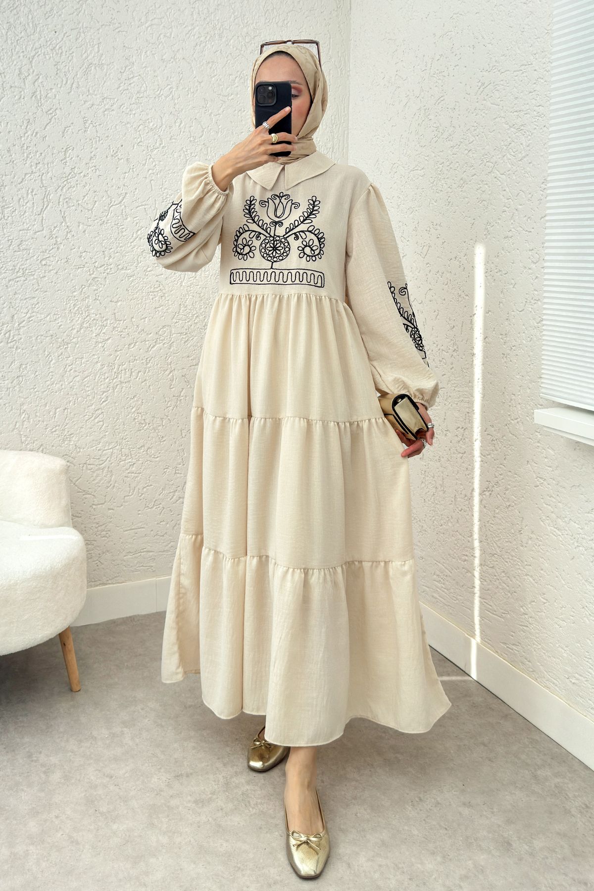 ALLMİRA FASHION Nakış Detaylı Kat Kat Uzun Tesettür Elbise