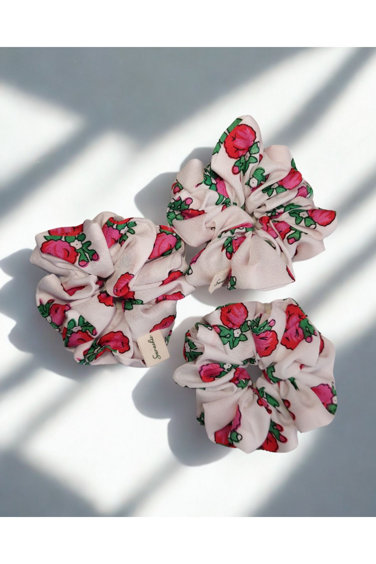 SARACHIC Gül Baharı Scrunchie