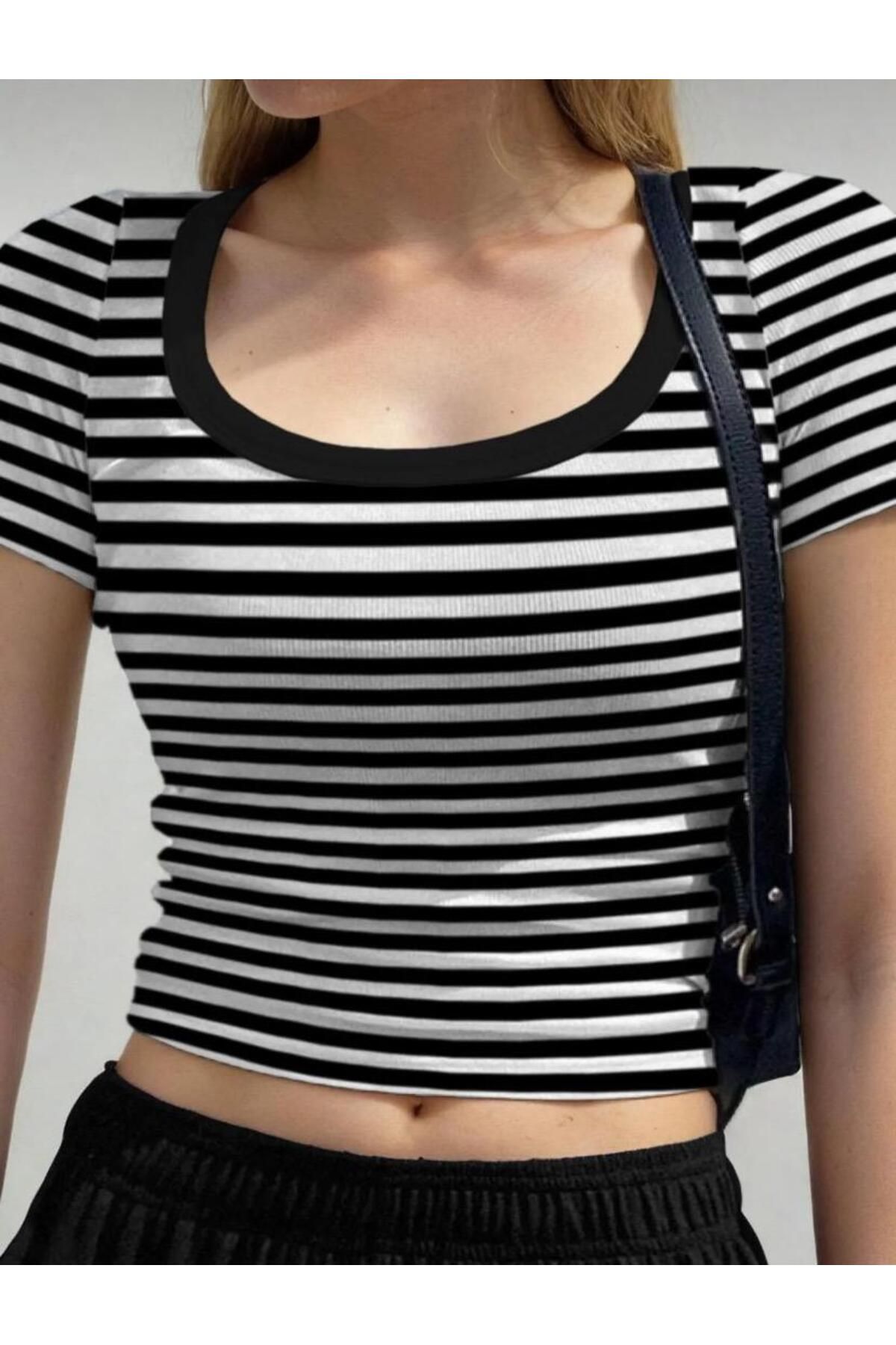 Pupa Kadın U Yaka Kısa Kollu Fitilli Kaşkorse Body T-Shirt