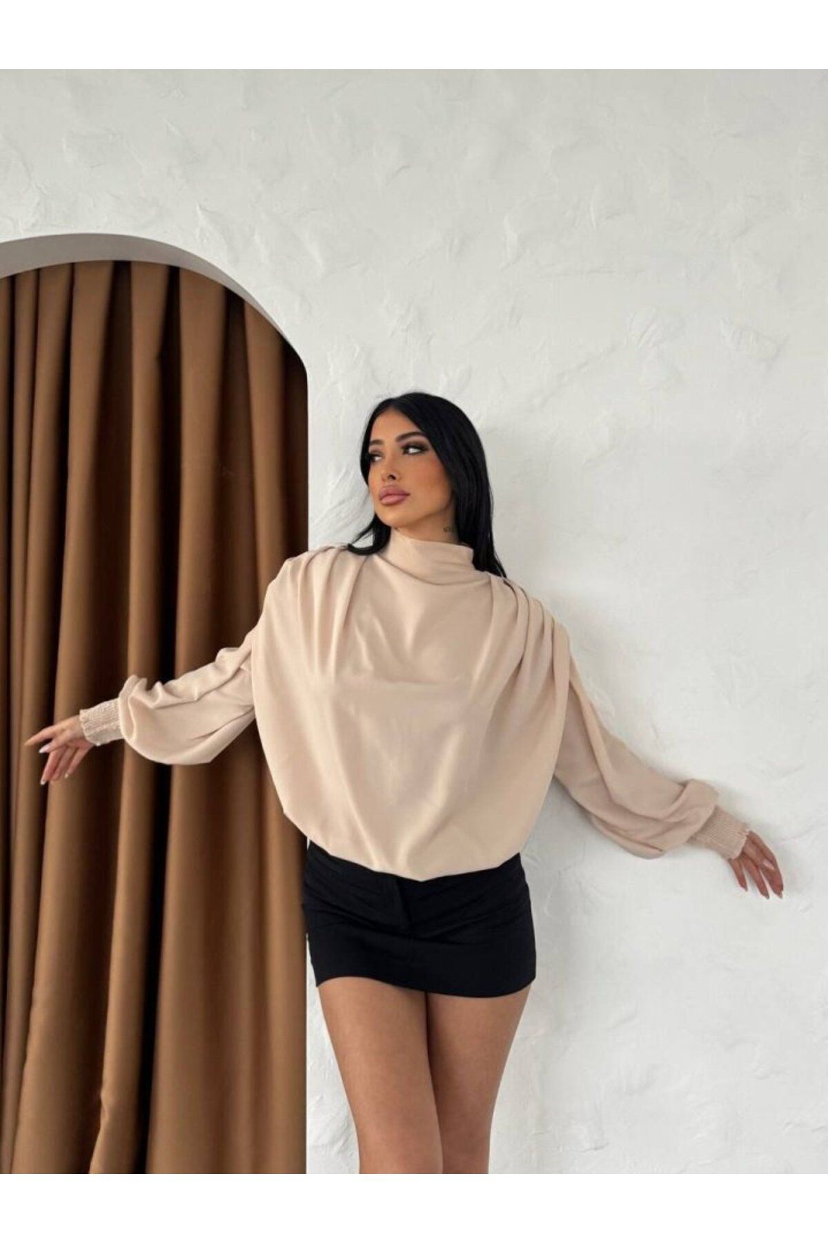 1001moda Vatkalı Dökümlü Bluz