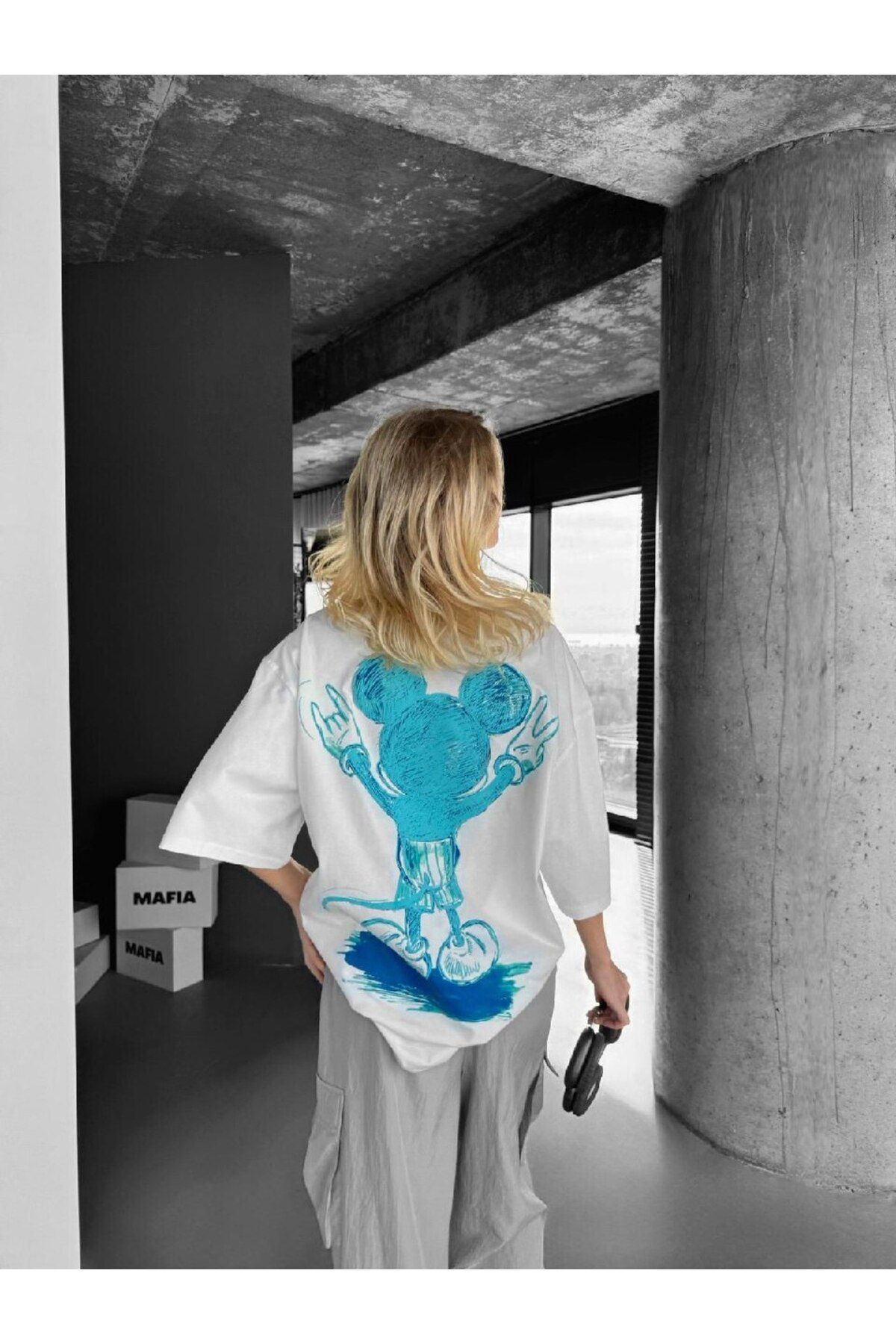 kleider mafia Karalova oversize baskılı tişört