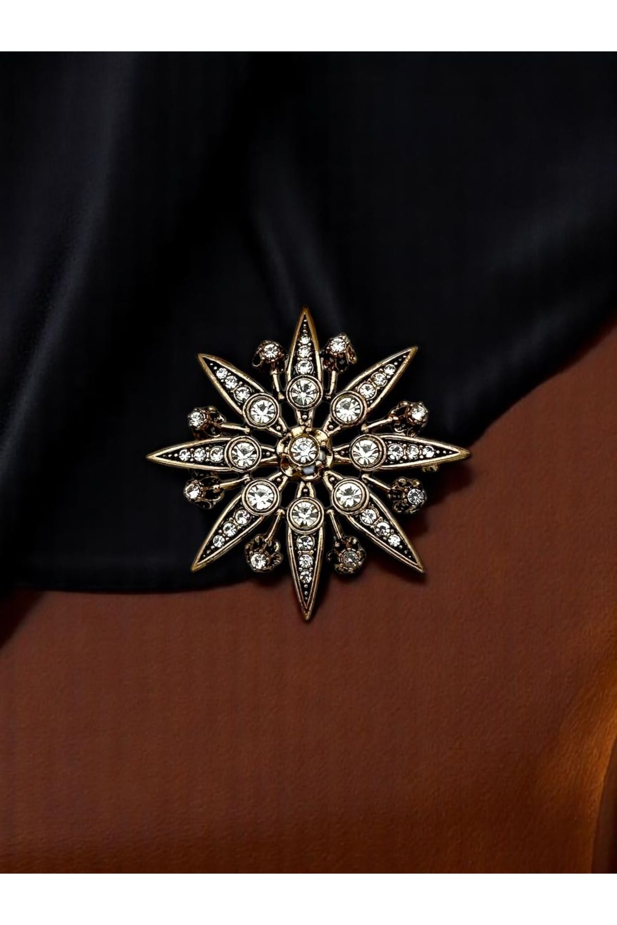 FUYA JEWELLERY Yıldız Broş