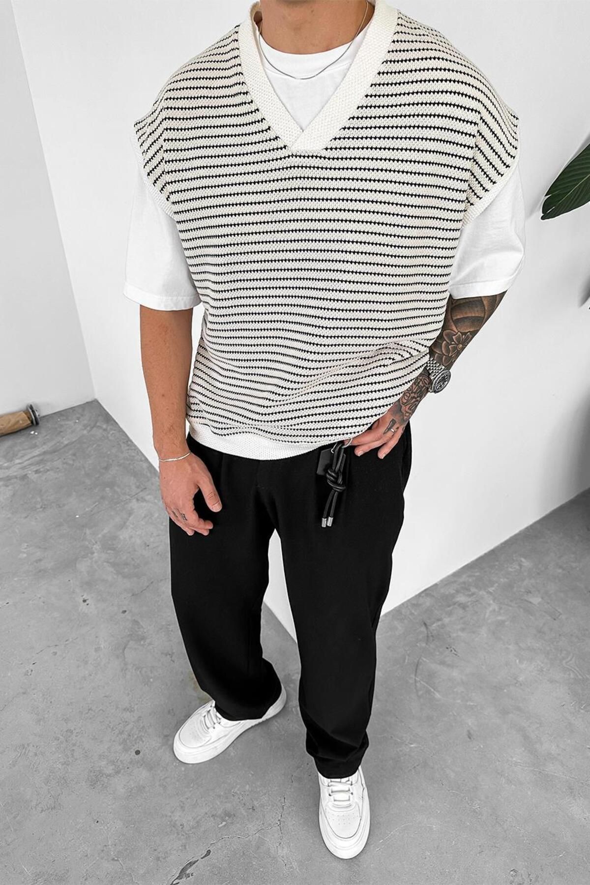 Men's Sweater Vests 🧥 40-80% off! | Style & Comfort - Trendyol