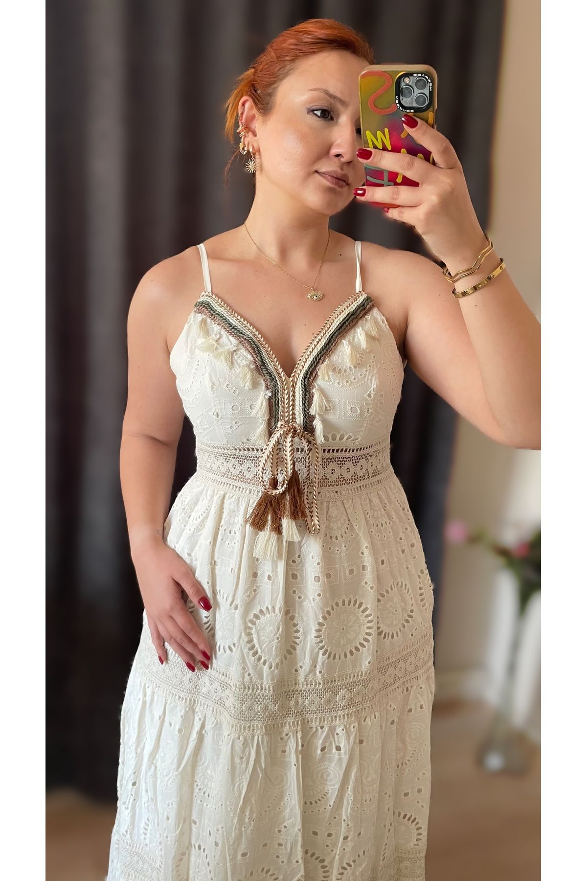 Tumtum Wear Güpürlü nakış detaylı askılı elbise