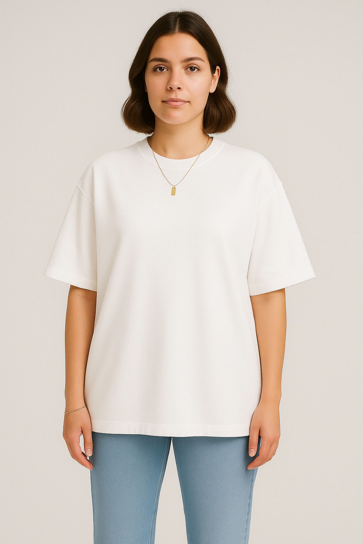 INFLUYENTE Kadın Oversize Modal Kumaş Rahat Kalıp Bisikletlet Yaka Canlı Renk İpeksi His Basic T-Shirt