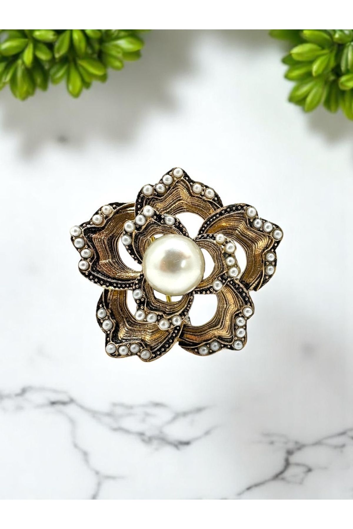 FUYA JEWELLERY Gül Broş