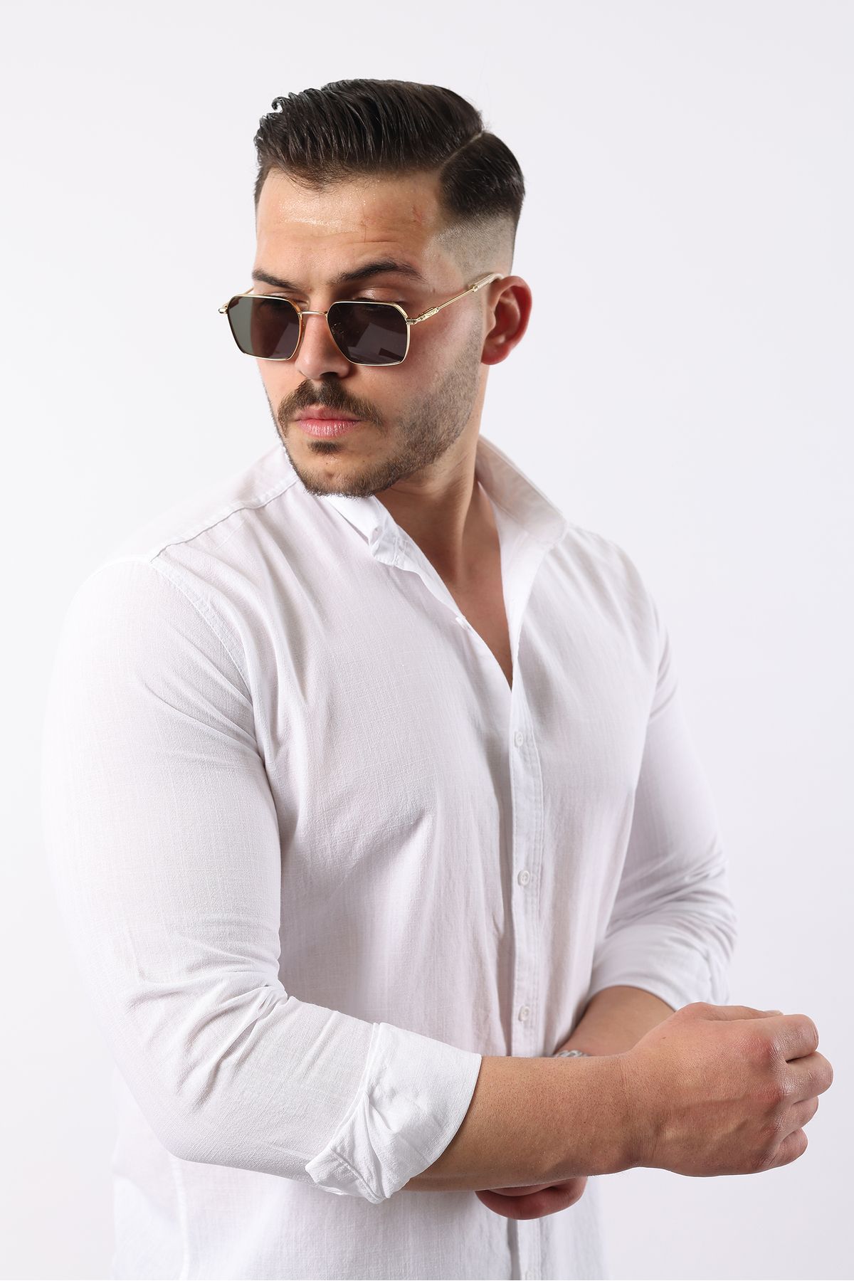 Artı1 Yazlık Erkek Slim Fit Dar Kesim Uzun Kollu %100 Pamuk Keten Doku Dügmeli Yaka Gömlek