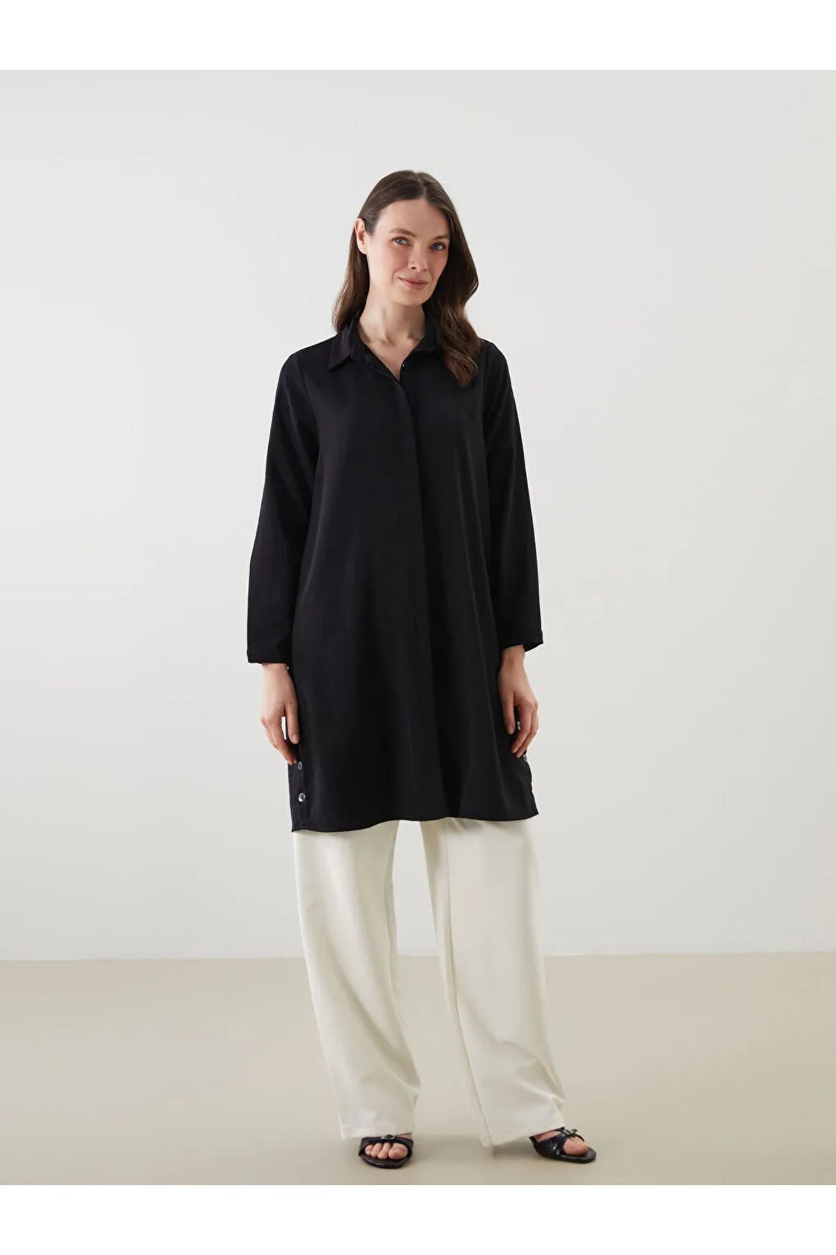 LC Waikiki LCW Grace Siyah Regular Fit Kadın Gömlek Tunik