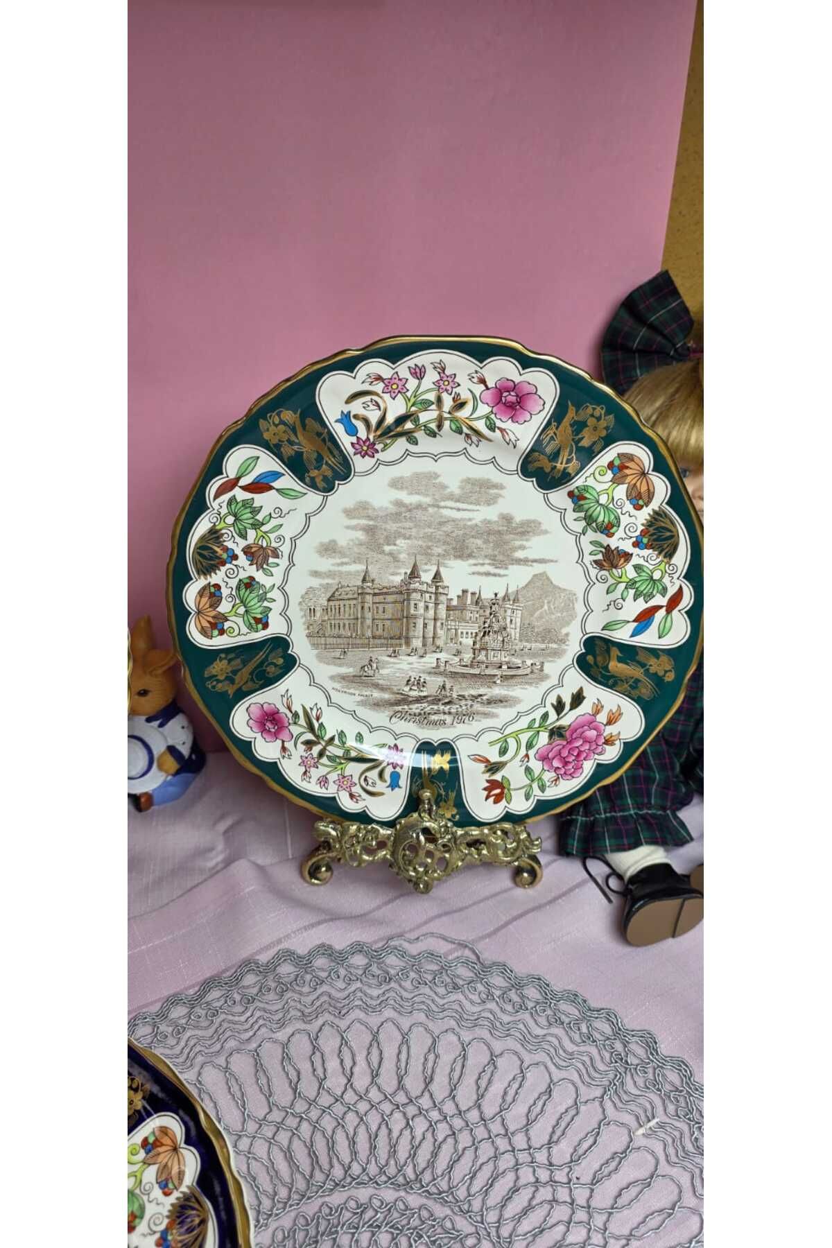 SELTMANN Porselen Doga Temalı Duvar Tabagı 26 cm