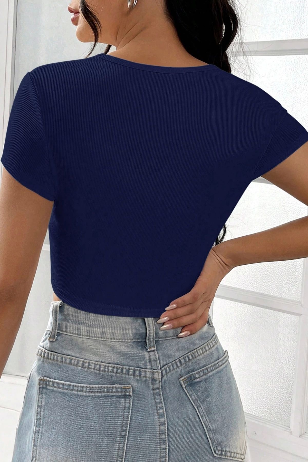 GiyimCity Kadın Lacivert Yarım Kol Düz Yaka Crop Top Bluz