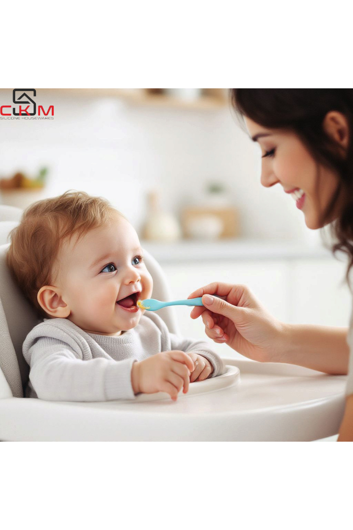 Baby Silikon bebek beslenme seti- 3 bölmeli mama tabağı kaşığı ve bardak set fotoğrafı 3 (önizleme)